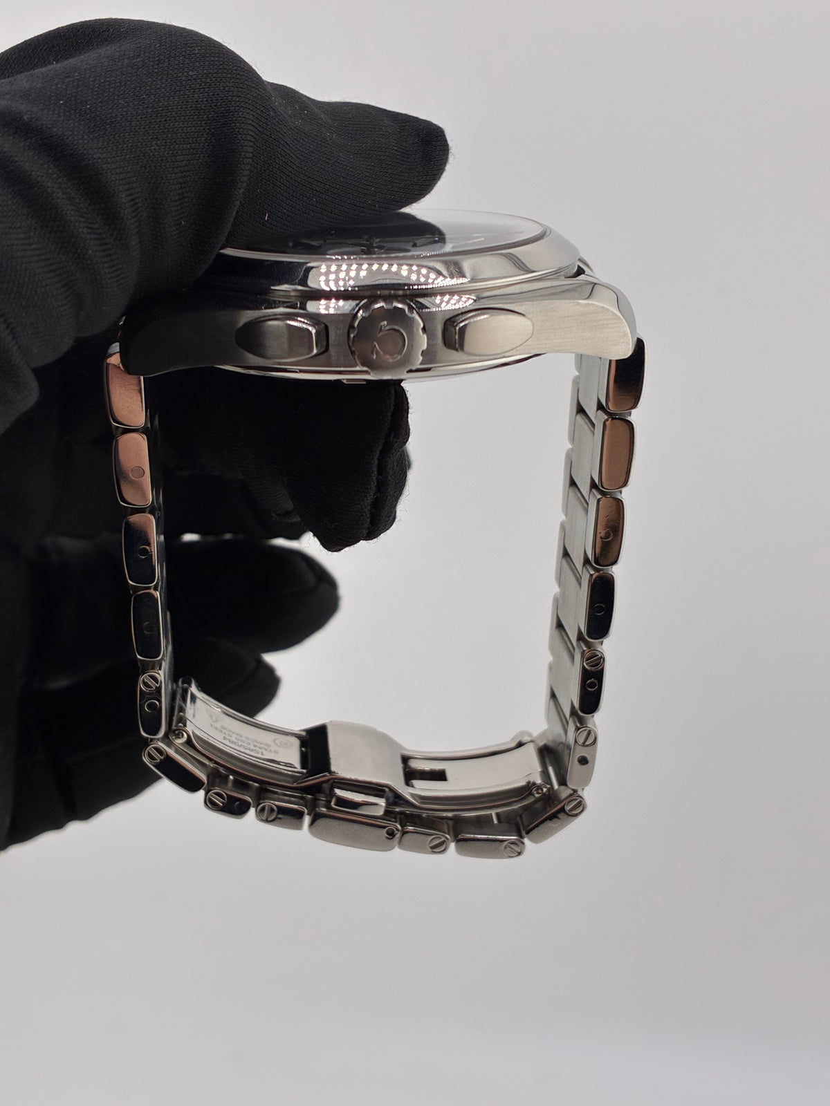 Omega Seamaster Aqua Terra White Dial on Stainless Steel Bracelet Ref. 231.10.44.50.04.001 Card 2012 — view 6