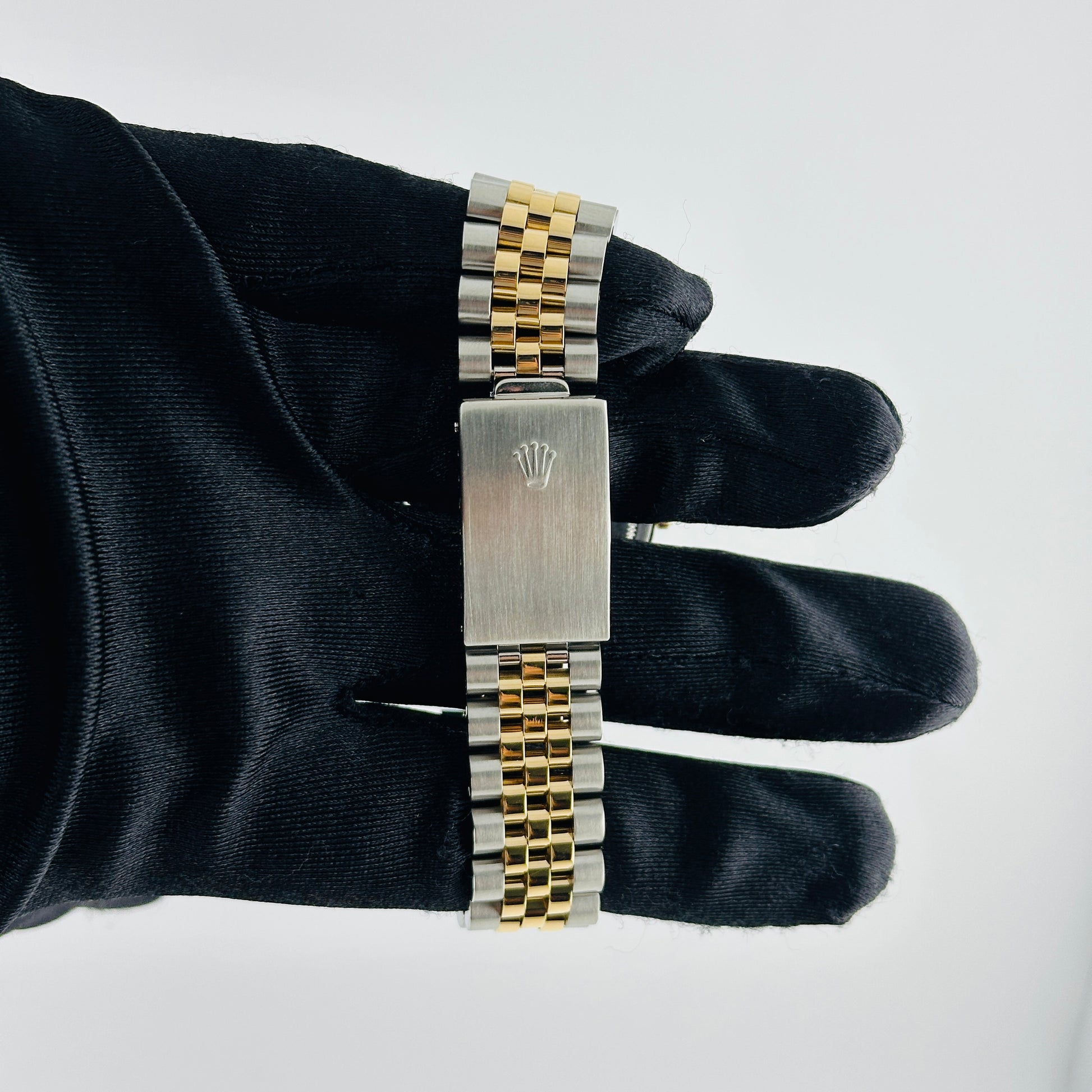 Rolex Datejust Champagne Diamond Factory Dial on D Link Jubilee Bracelet Ref. 16233G Papers 1995 — view 4
