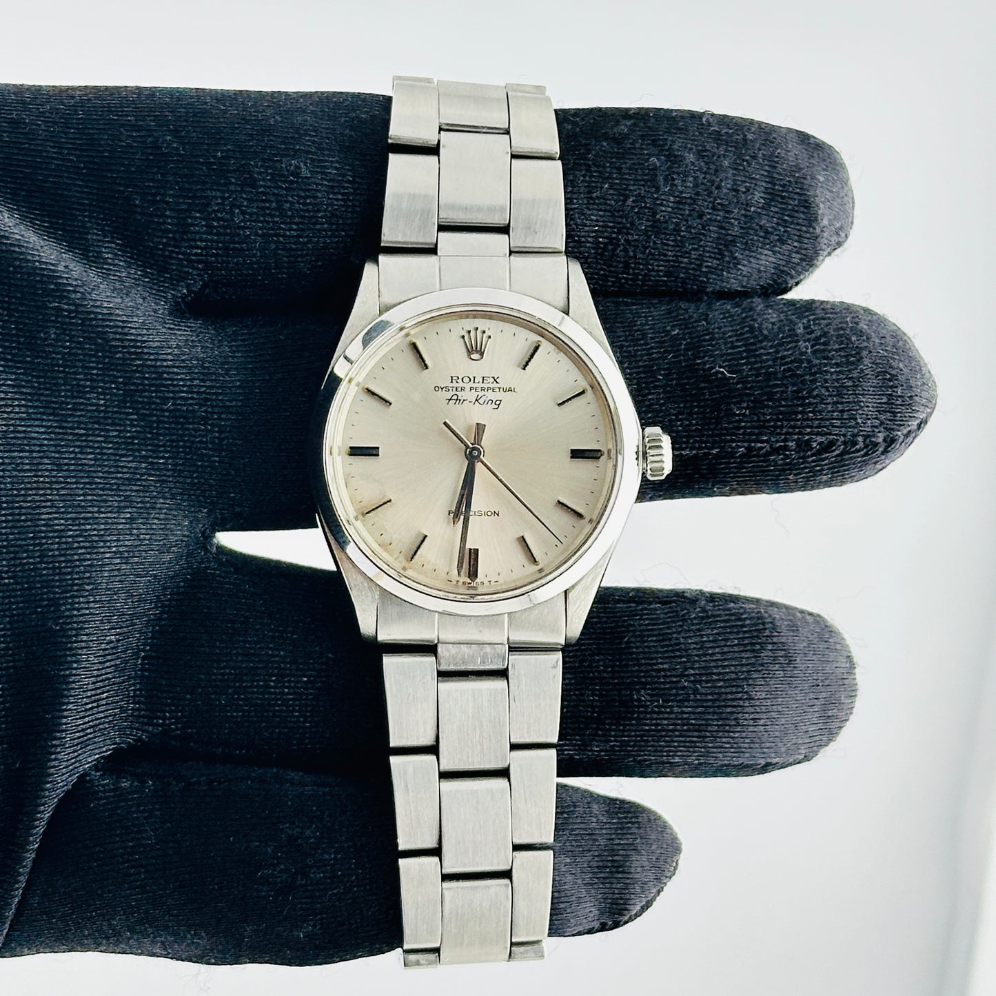 Rolex Air-King Silver Stick / Has Spots Dial on Folded Oyster Ref. 5500 1974 — view 2