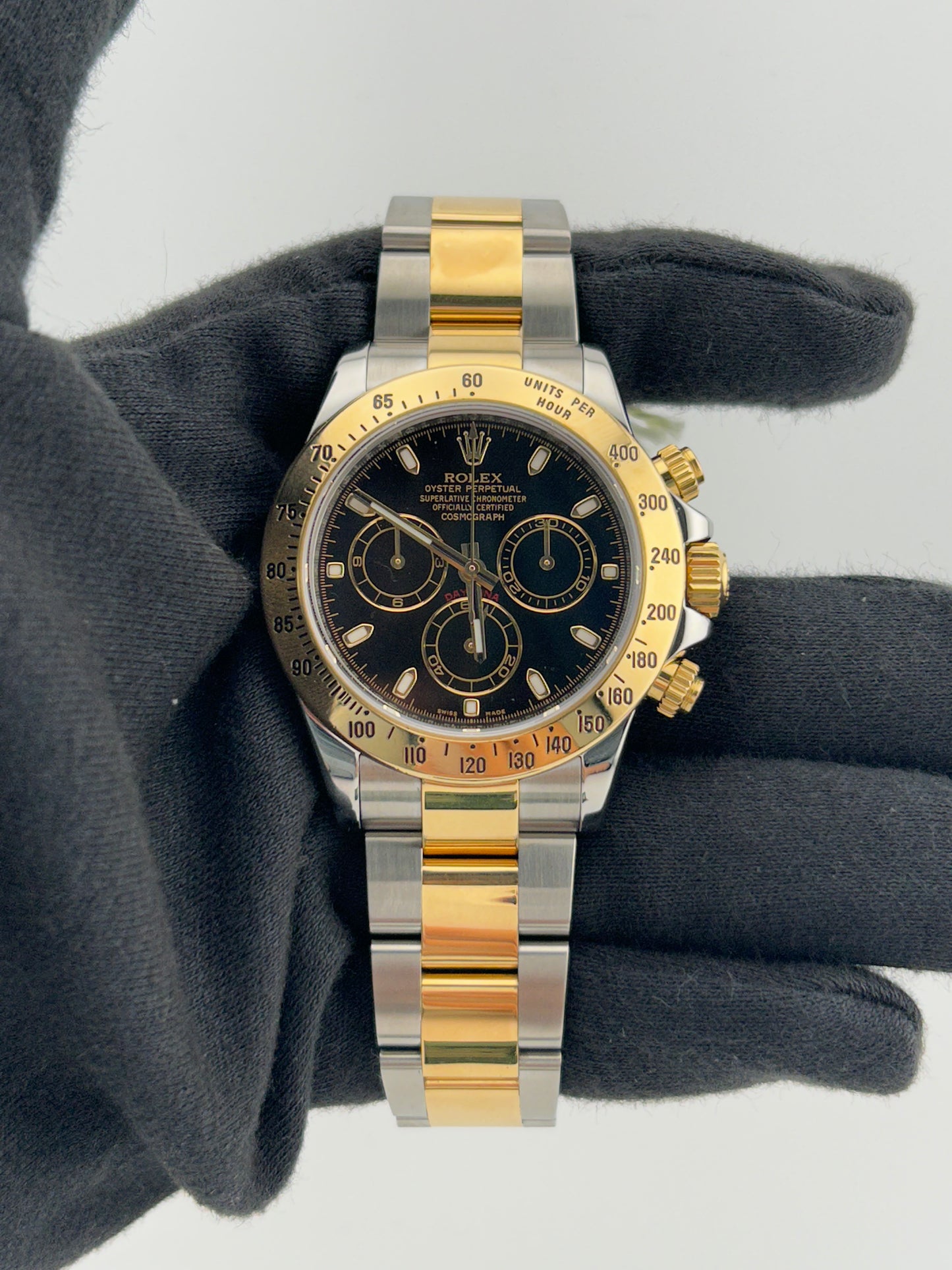 Rolex Daytona Black Dial on 2 Tone Oyster Ref. 116523 Card 2013 — view 2