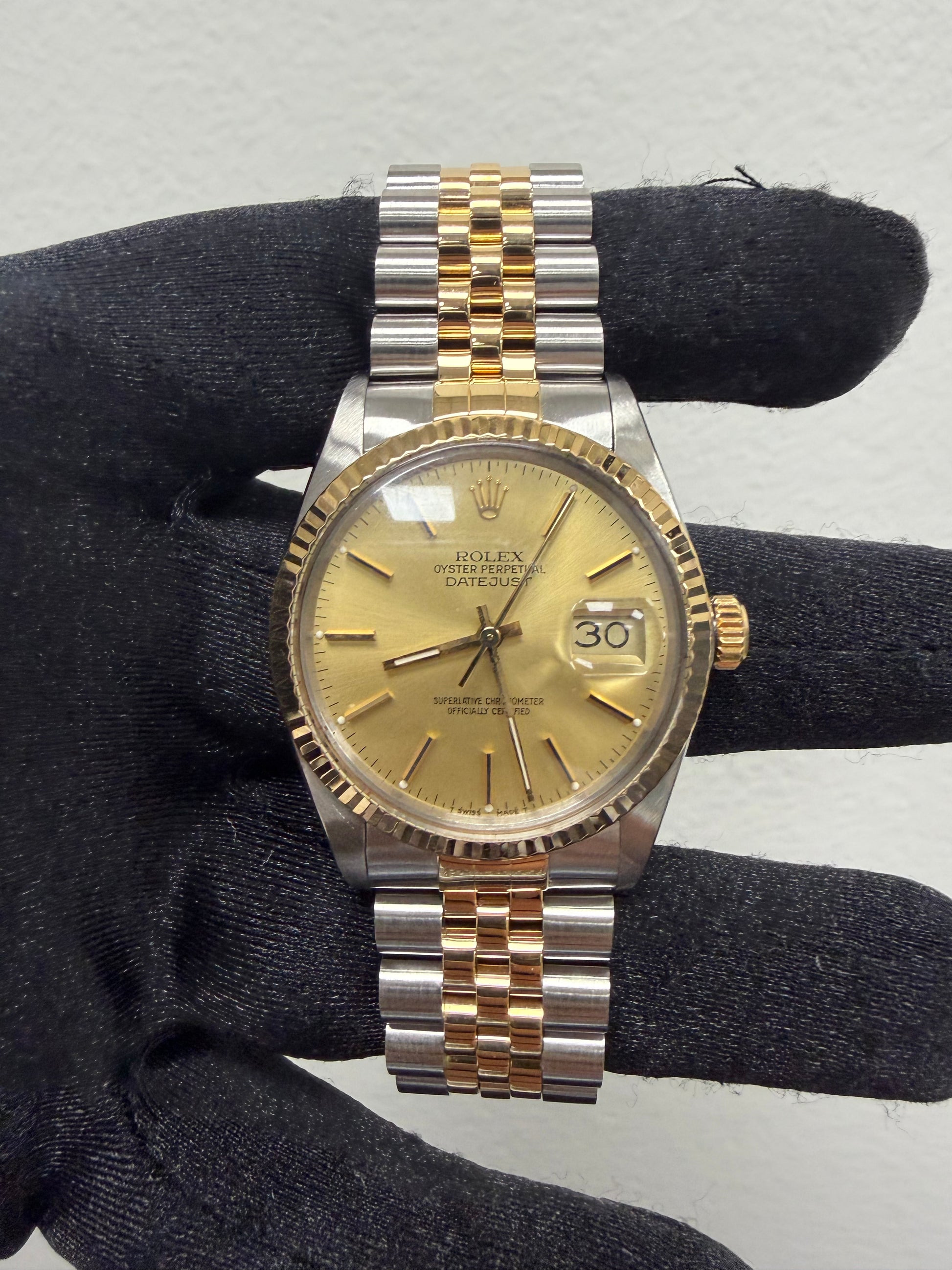 Rolex Datejust Champagne Stick Dial on D Link Jubilee Ref. 16013 1987 — view 2