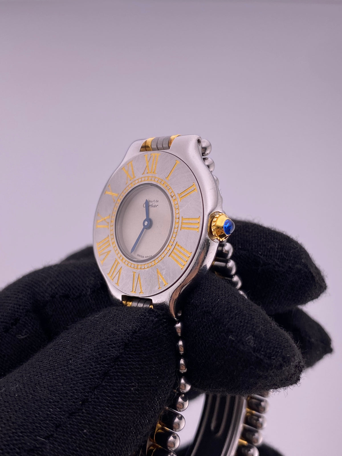 Cartier 21 Must de Cartier White Dial on 2 Tone Bracelet Ref. 125000P — view 3