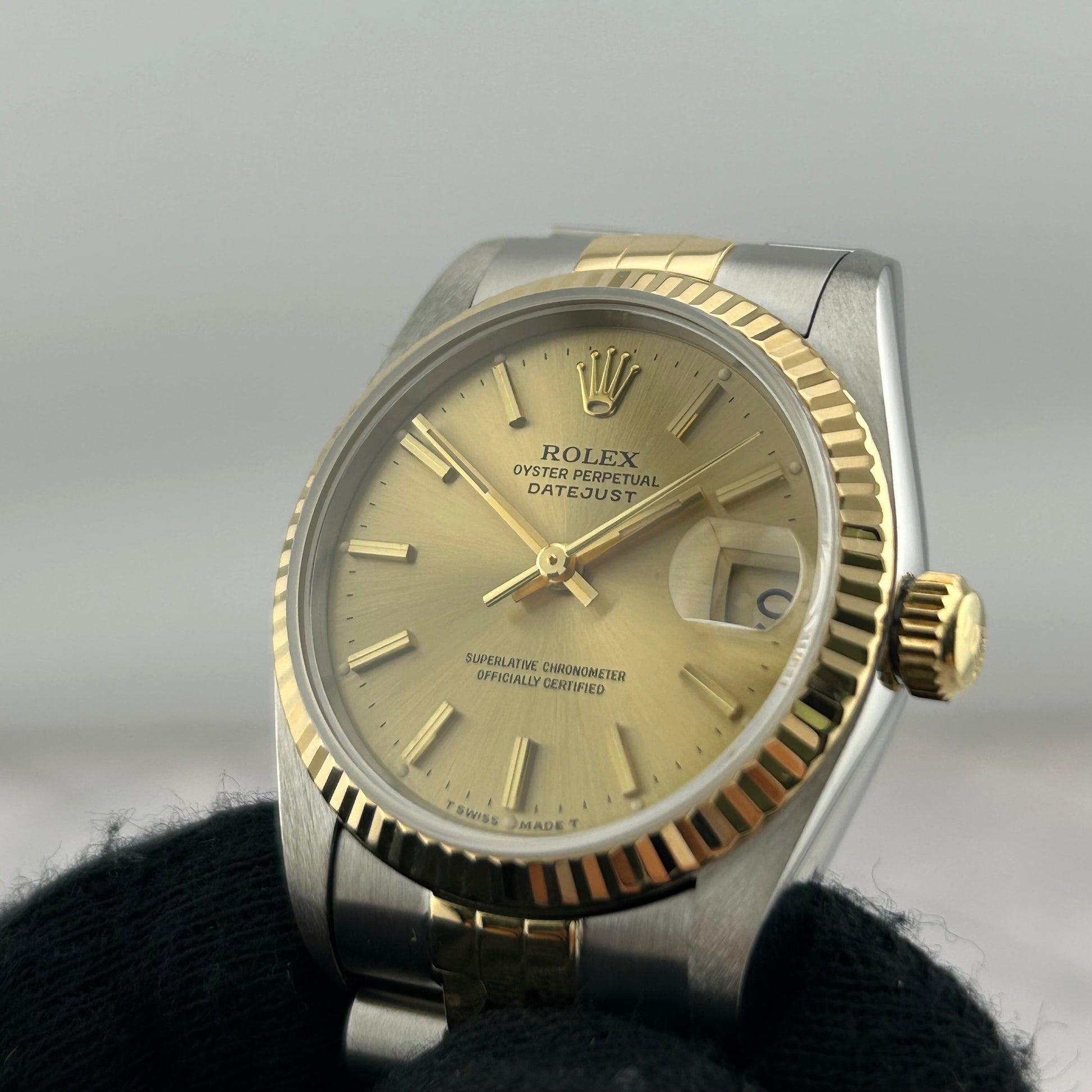 Rolex Datejust Champagne Stick Dial on D Link Jubilee Ref. 68273 — view 3