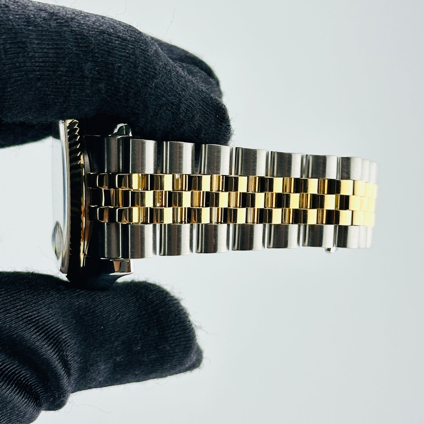 Rolex Datejust Champagne Diamond Factory Dial on D Link Jubilee Bracelet Ref. 116233 Card 2013 — view 4