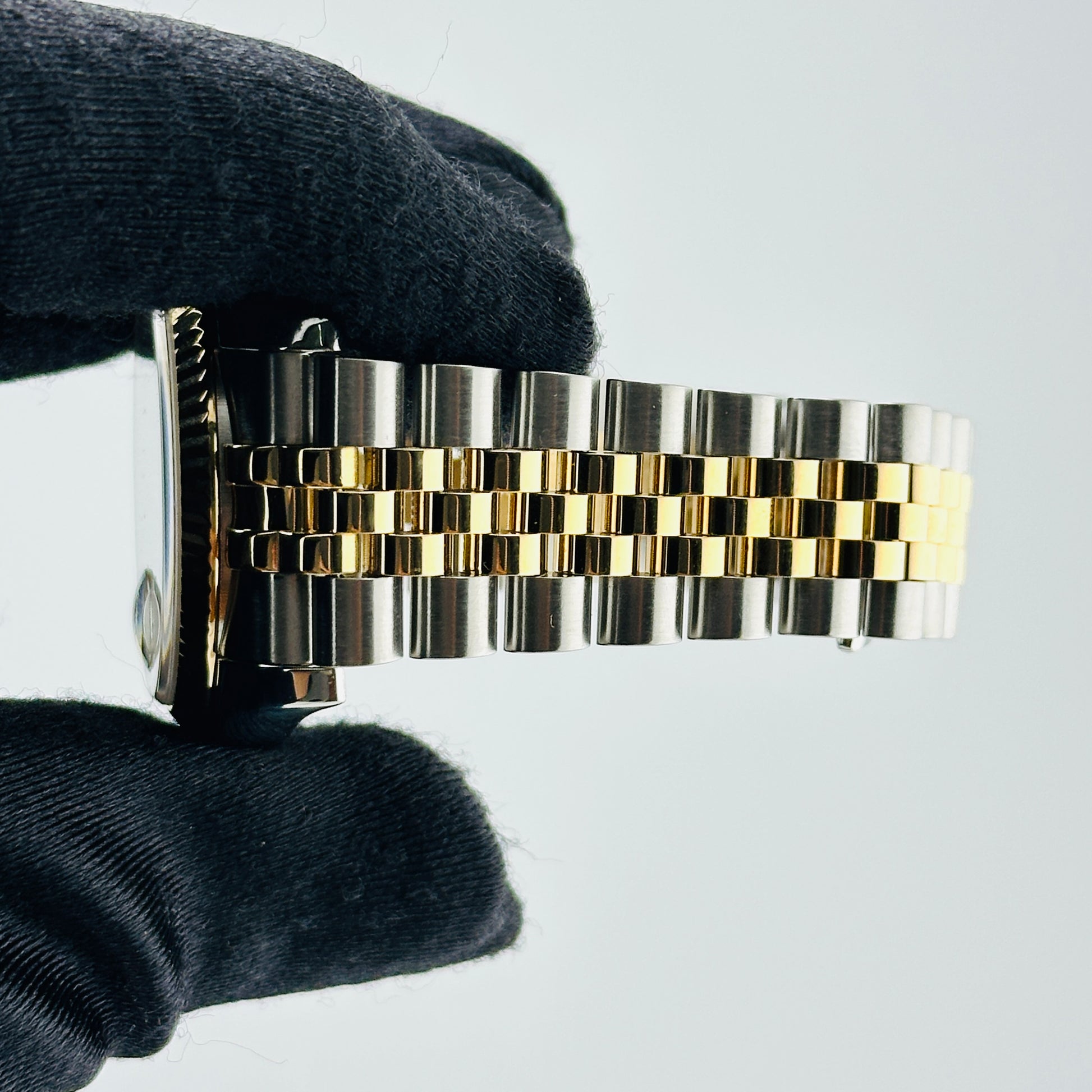 Rolex Datejust Champagne Diamond Factory Dial on D Link Jubilee Bracelet Ref. 116233 Card 2013 — view 4