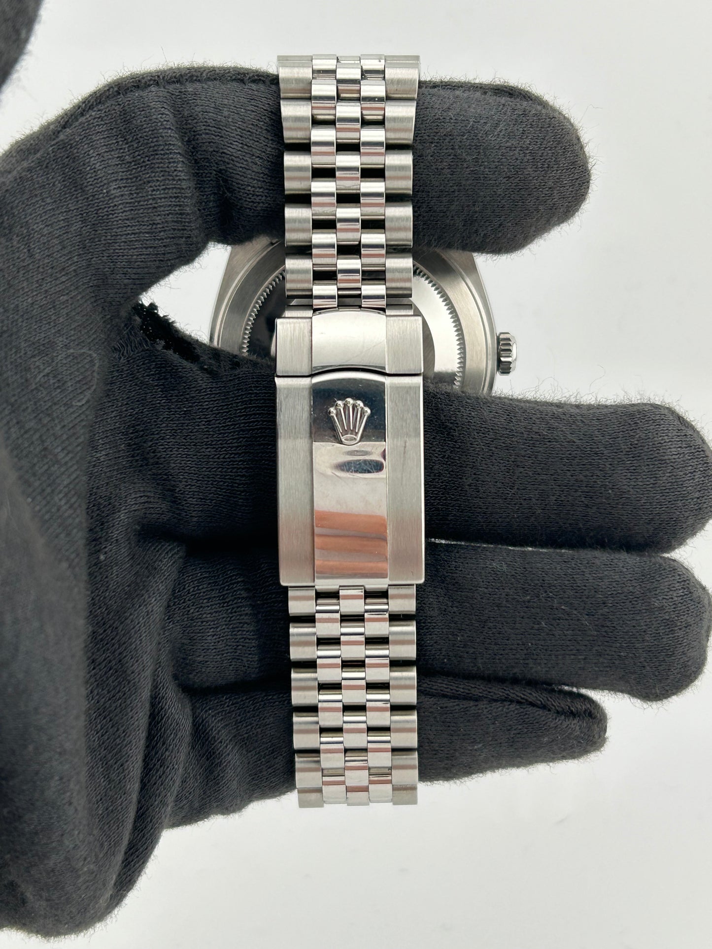 Rolex Datejust 41 Blue Roman Numerals Dial on Jubilee D Link Bracelet Ref. 126334 Card 2024 — view 4