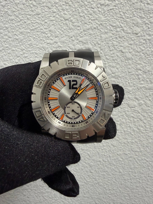 Roger Dubuis Easy Diver Silver Dial on Rubber Ref RDDBSE0256