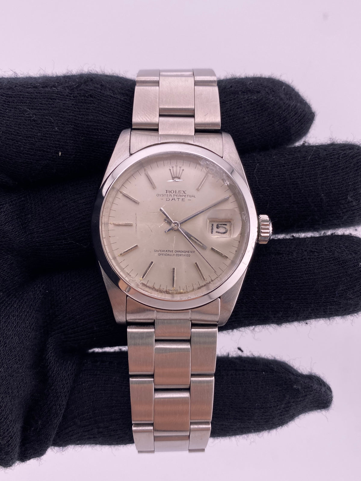 Rolex Oyster Perpetual Date Silver Stick Dial on Oyster Steel Bracelet Ref. 1500 1966 — view 2