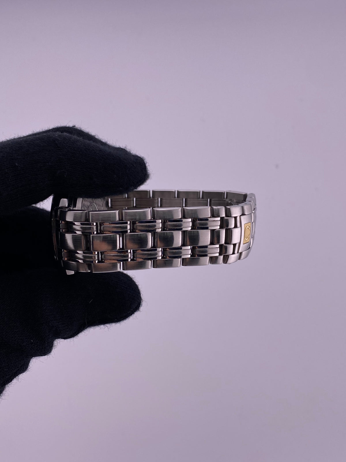 Omega Seamaster Silver Dial on Stainless Steel Bracelet Ref. 2501.31 Card 1996 — view 5
