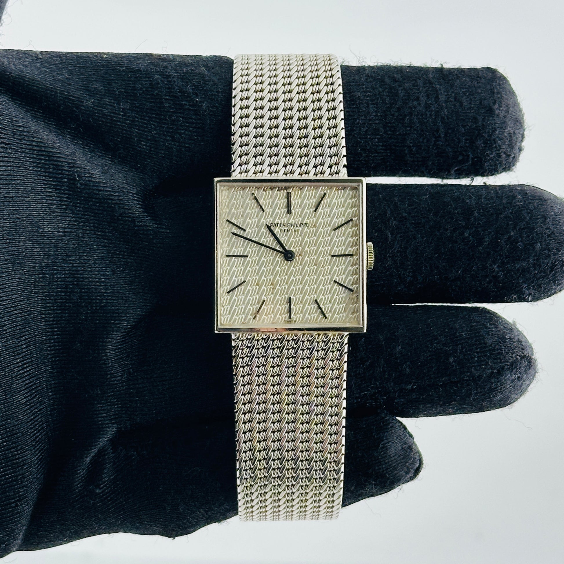 Patek Philippe Gondolo Silver Stick Dial on White Gold Mesh Bracelet Ref. 3430