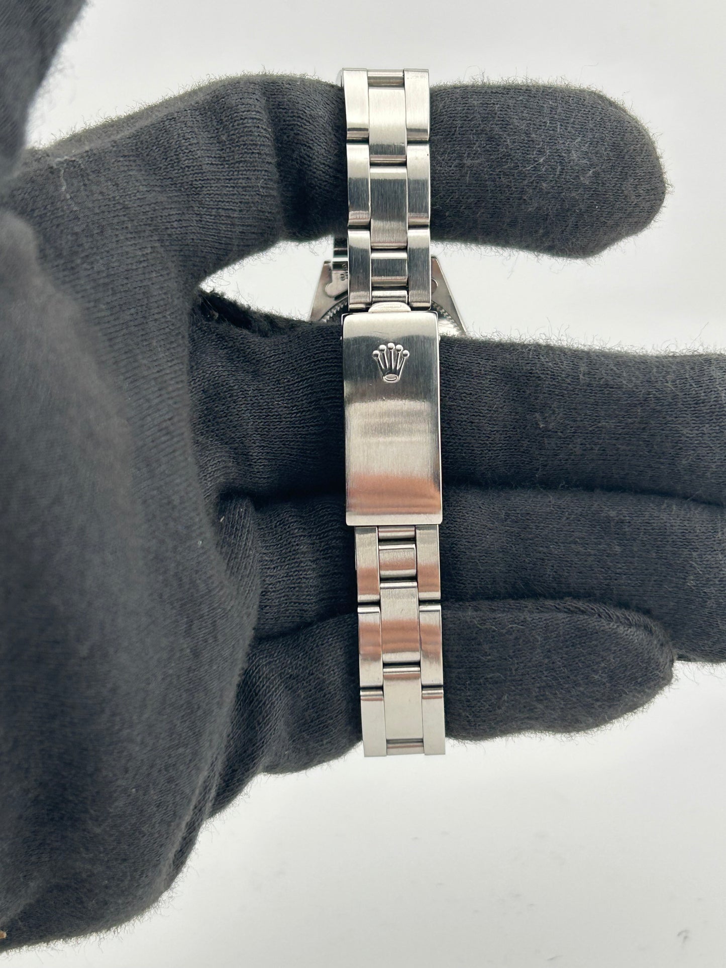 Rolex Oyster Perpetual Lady Black Stick Dial on Oyster Steel Bracelet Ref. 6618 1968 — view 3