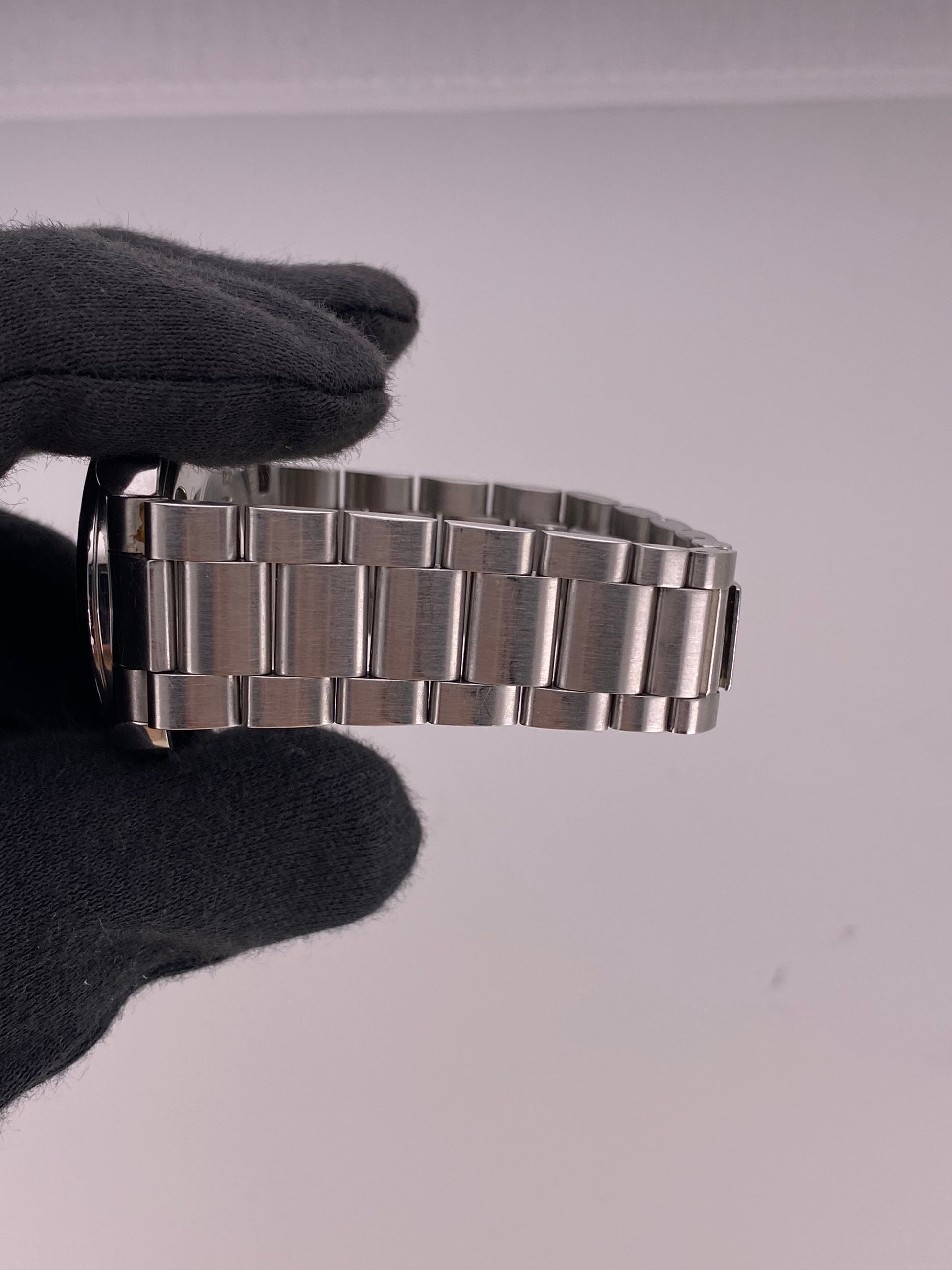 Omega Seamaster Blue Dial on Stainless Steel Bracelet Ref. 2518.80.00 — view 4