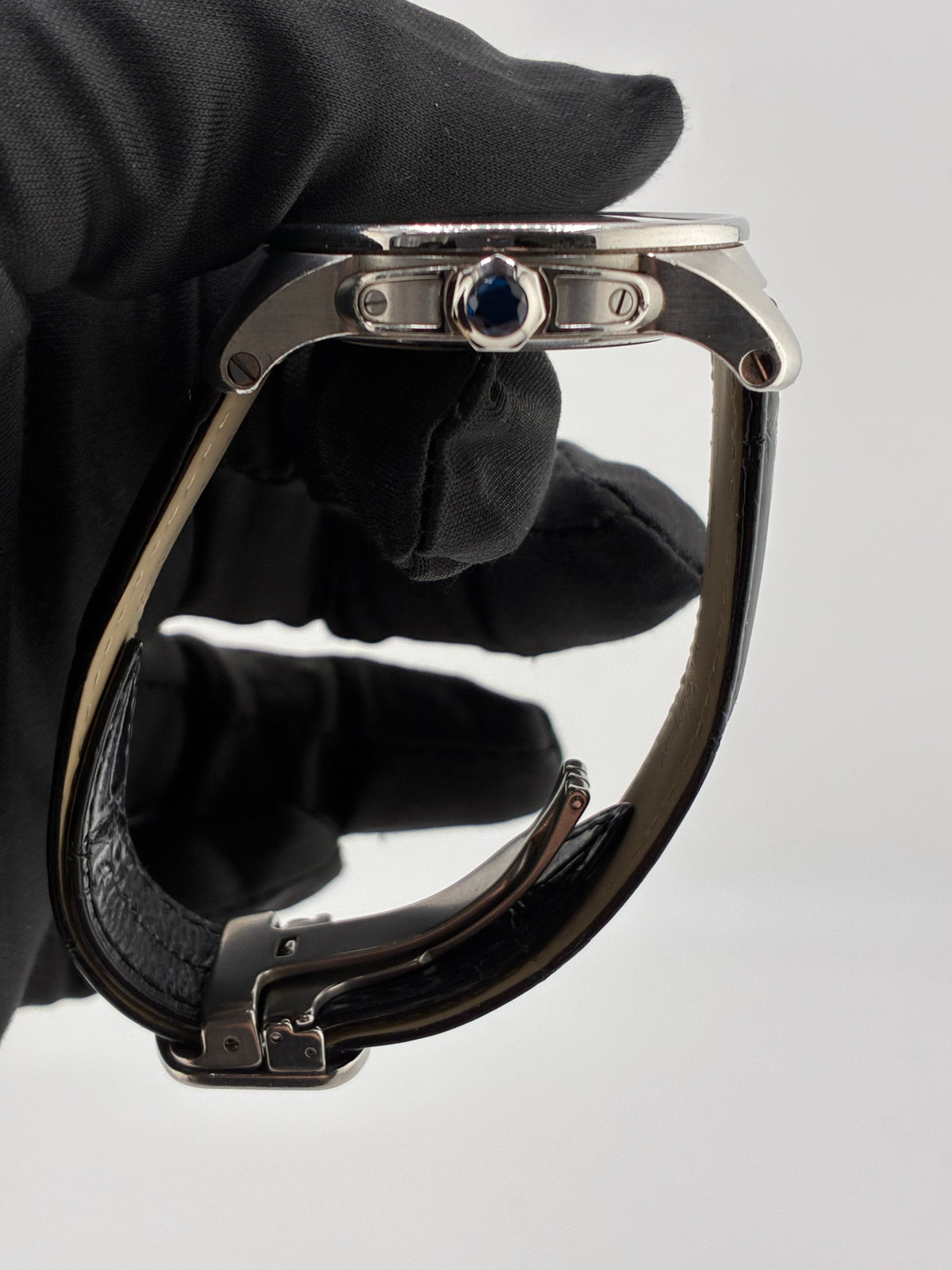 Cartier Calibre De Cartier Silver Dial on Black Leather Strap Ref. WSCA0003 — view 6