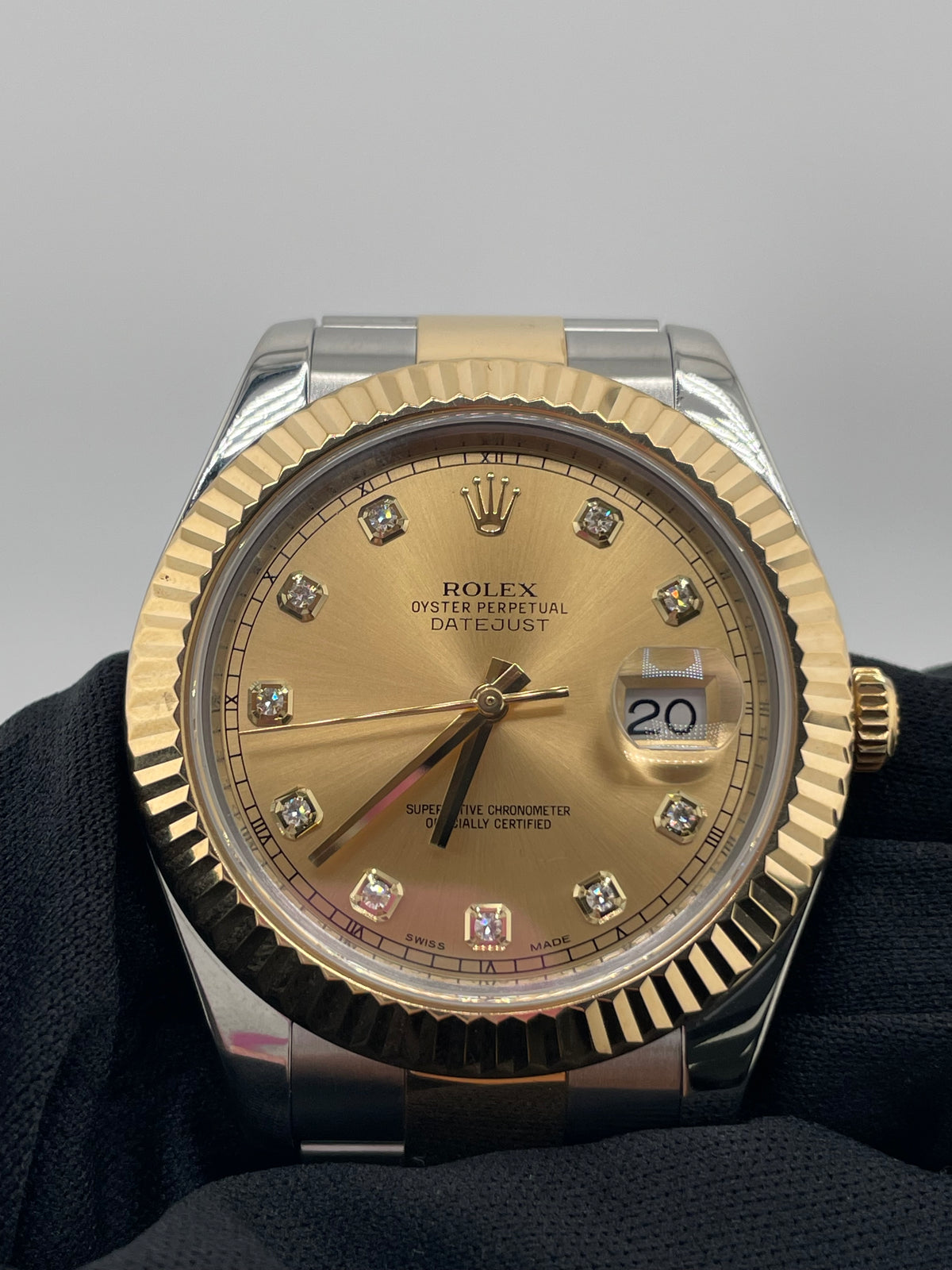 Rolex Datejust II Champagne Diamond Dial on Oyster Ref. 116333 Card 2019 — view 3
