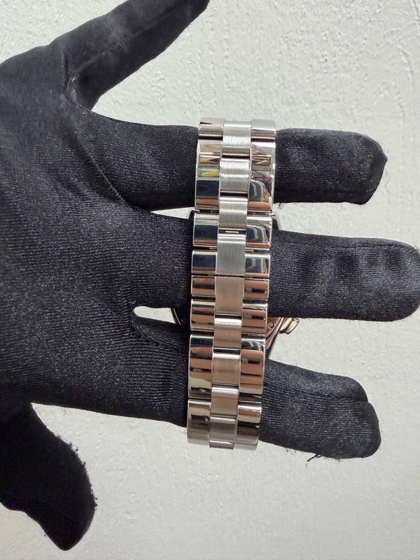 Cartier Roadster XL Chrono Silver Roman Numerals Dial Ref 2618 with Papers 2004