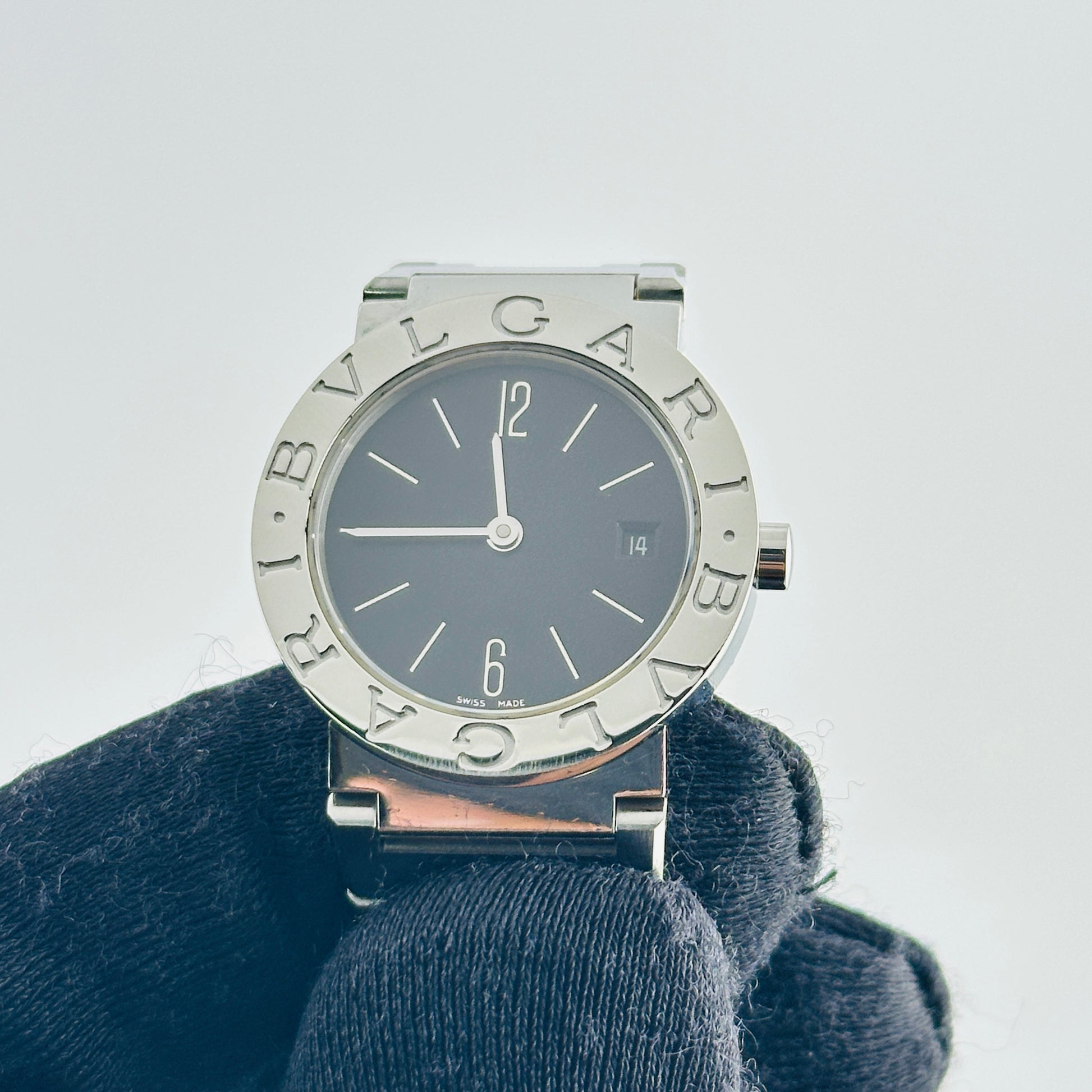Bvlgari Bvlgari Black Dial on Stainless Steel Bracelet Ref. BB26SS — view 3