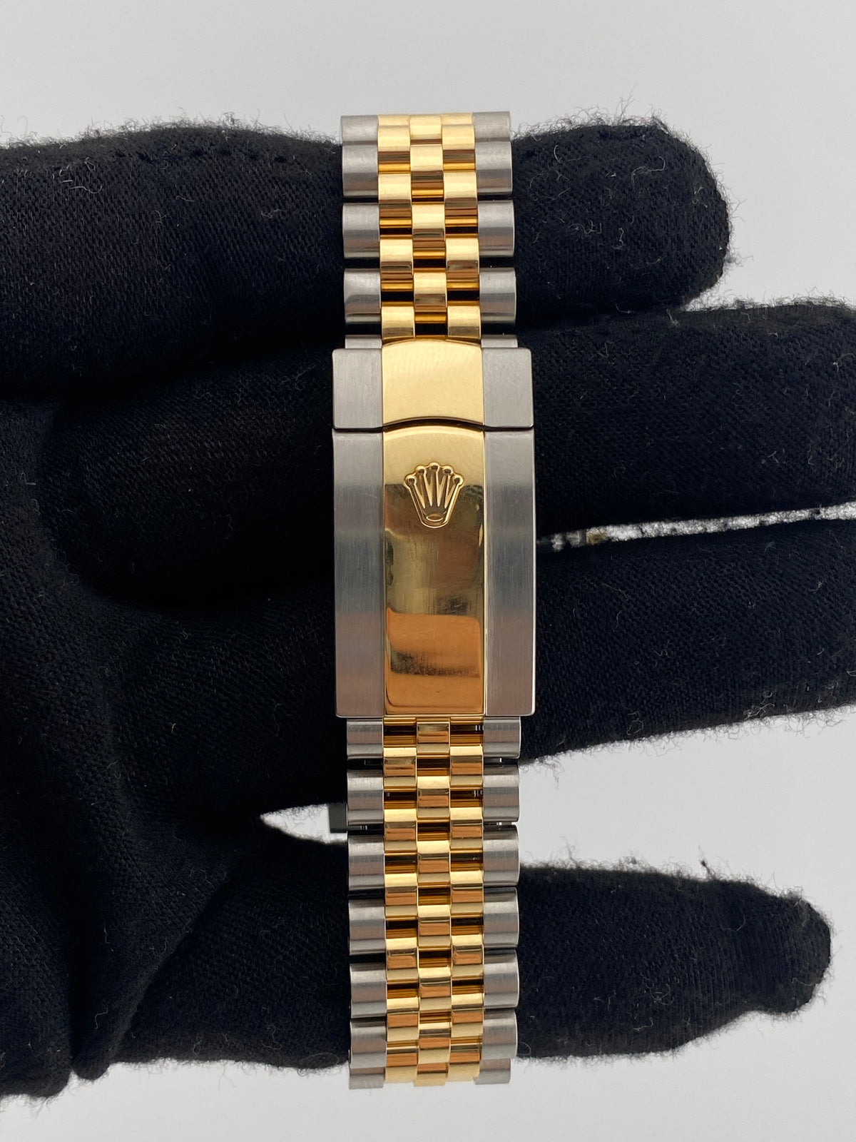 Rolex Datejust 36 Champagne Diamond Dial on Jubilee Ref. 126283RBR Card 2019 — view 4