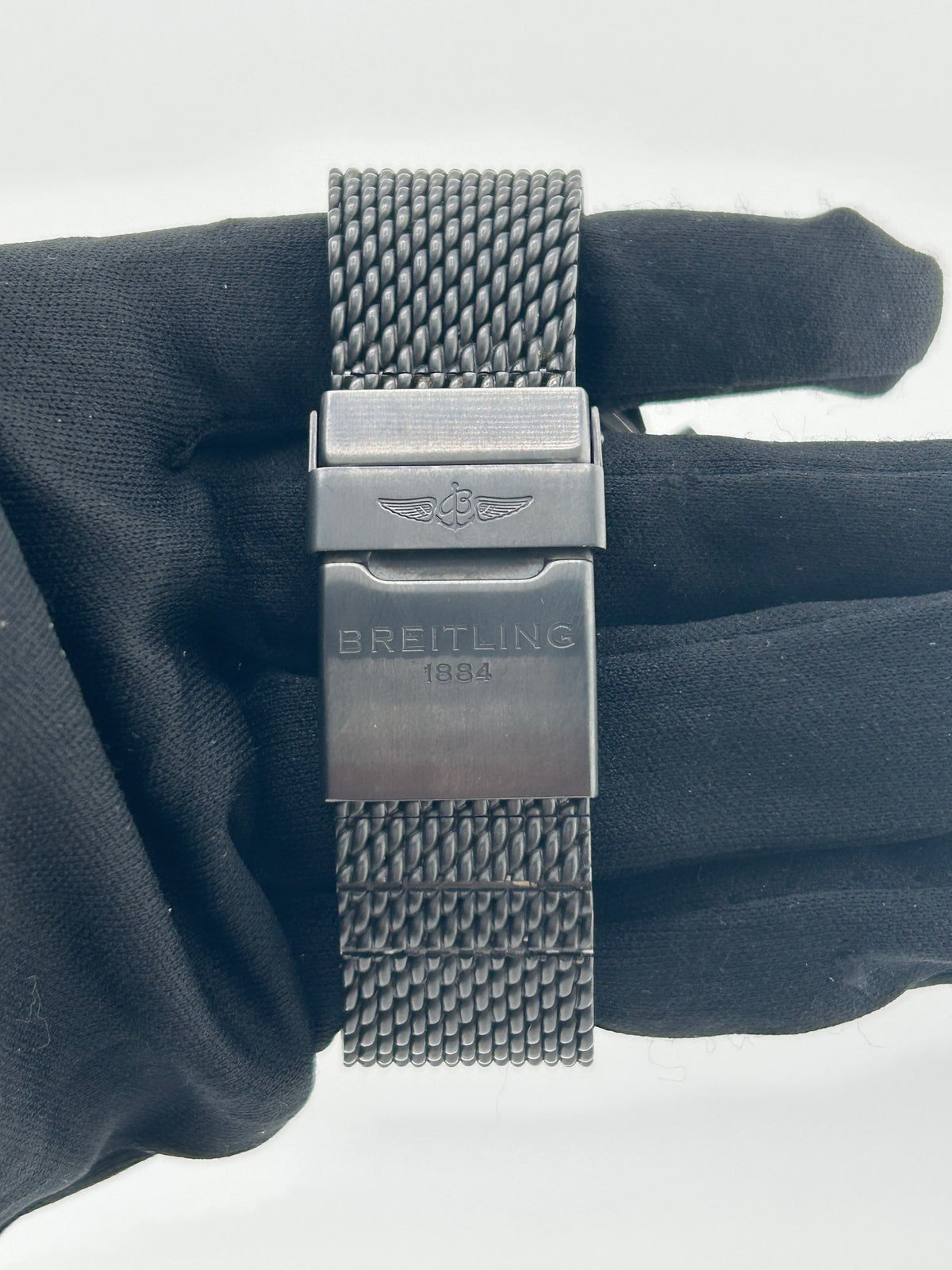 Breitling Transocean Unitime Pilot Black Dial on Stainless Steel Mesh Bracelet Ref. MB0510 Complete 2015 — view 4