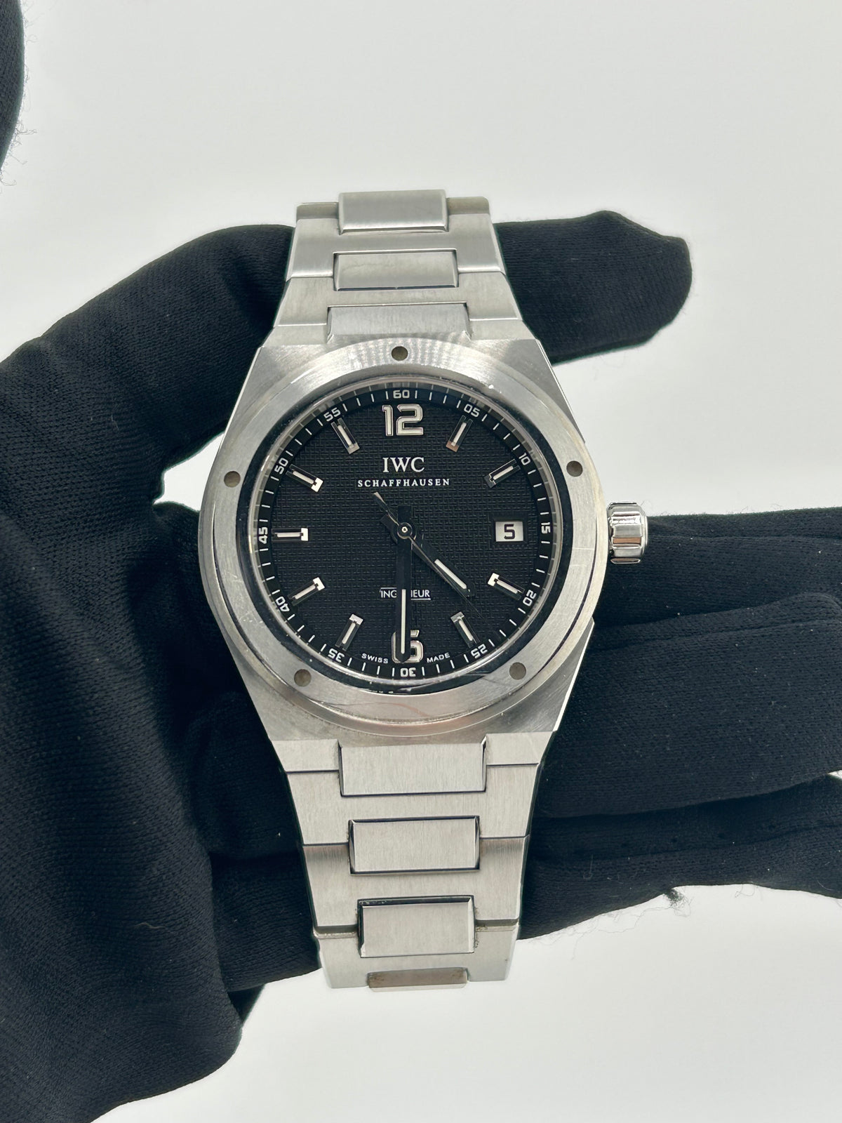 Iwc Ingenieur Automatic Black Dial on Stainless Steel Bracelet Ref. IW322701 with Box — view 2