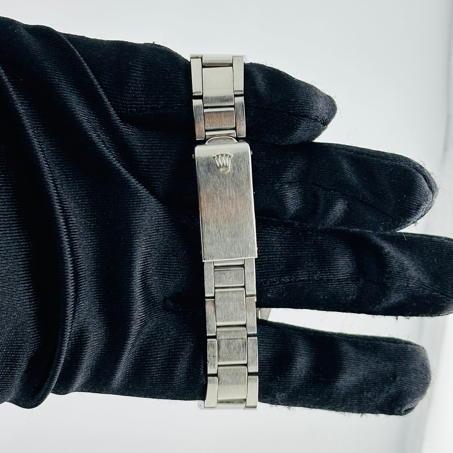 Rolex Oyster Precision White Stick Dial on Oyster Folded Bracelet Ref. 6426 1970 — view 3