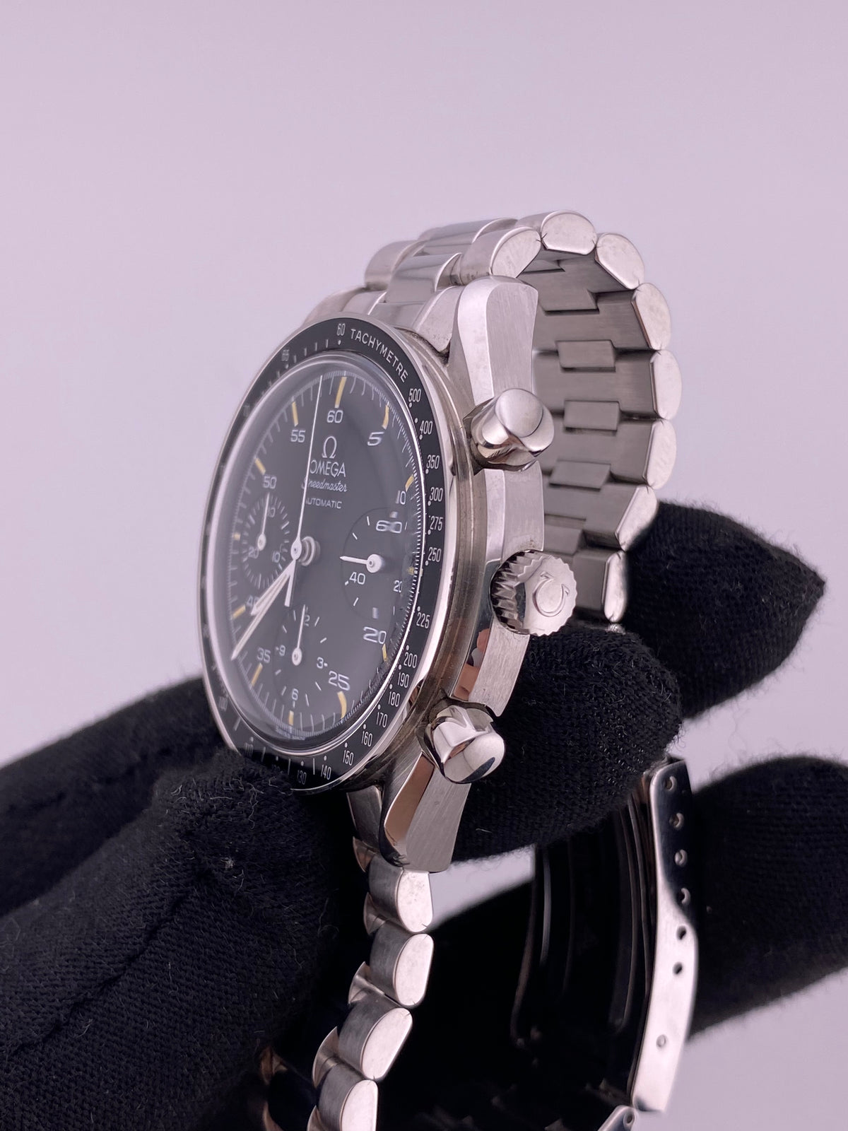 Omega Speedmaster Reduced Black Dial on Stainless Steel Ref. 3510.5 — view 3