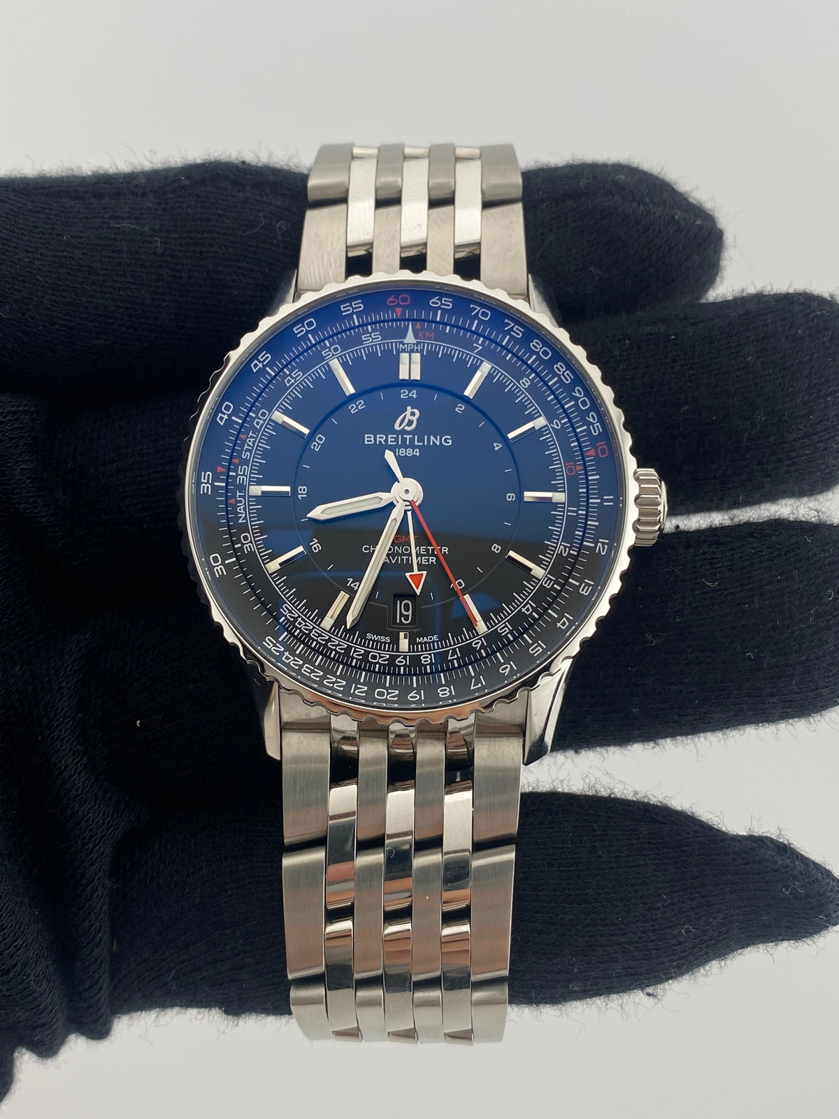 Breitling Navitimer Automatic Gmt Black Dial on Stainless Steel Bracelet Ref. A32310251B1A1 Card Open Date — view 2