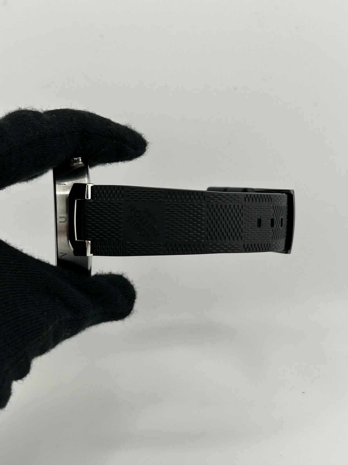Louis Vuitton Tambour Moon Dark Gray Dial on Black Rubber Band Ref. Q8D40 — view 5
