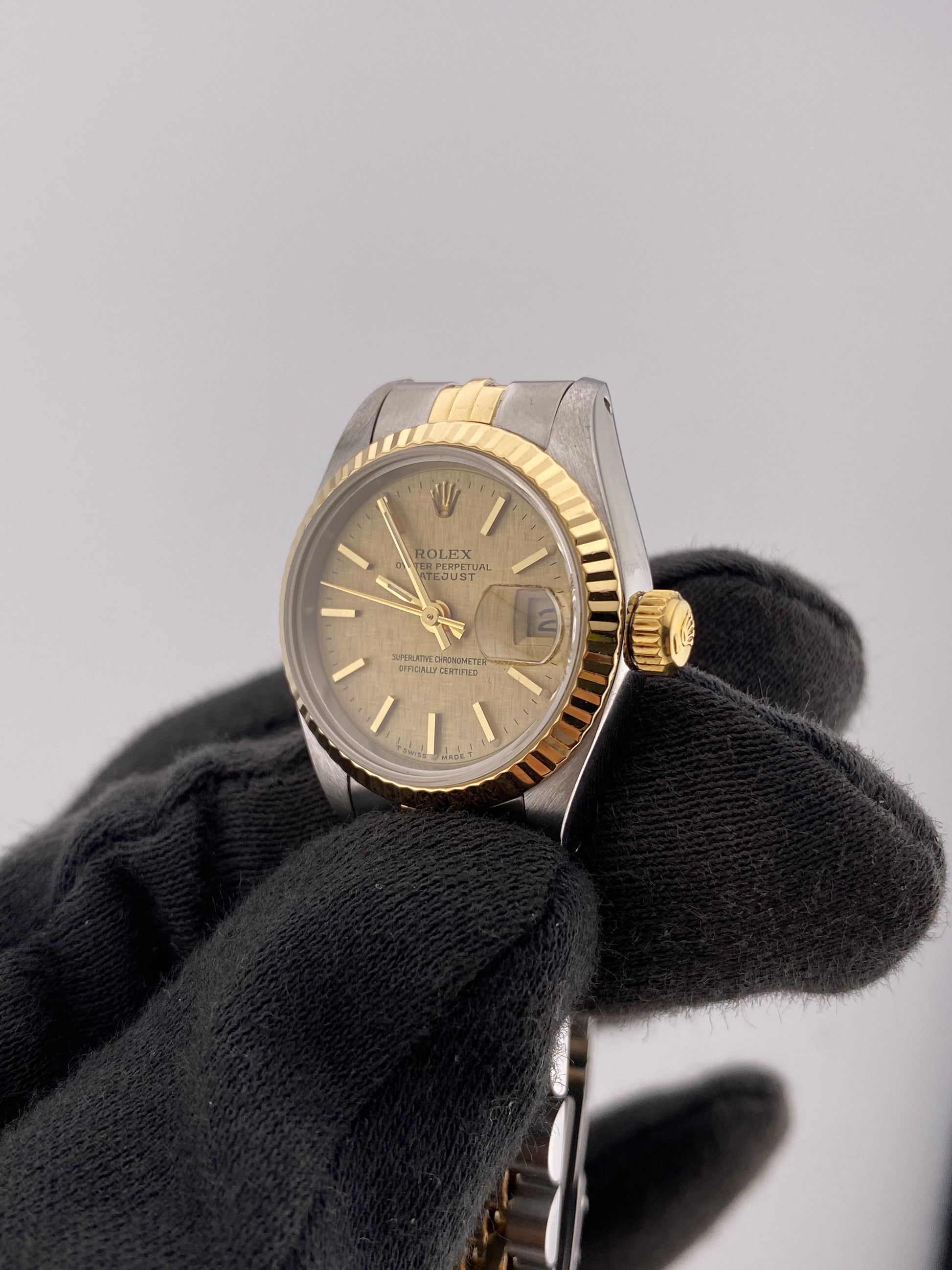 Rolex Lady-Datejust Champagne Linen Stick Dial on Stainless Steel & Yellow Gold Ref. 69173 — view 3
