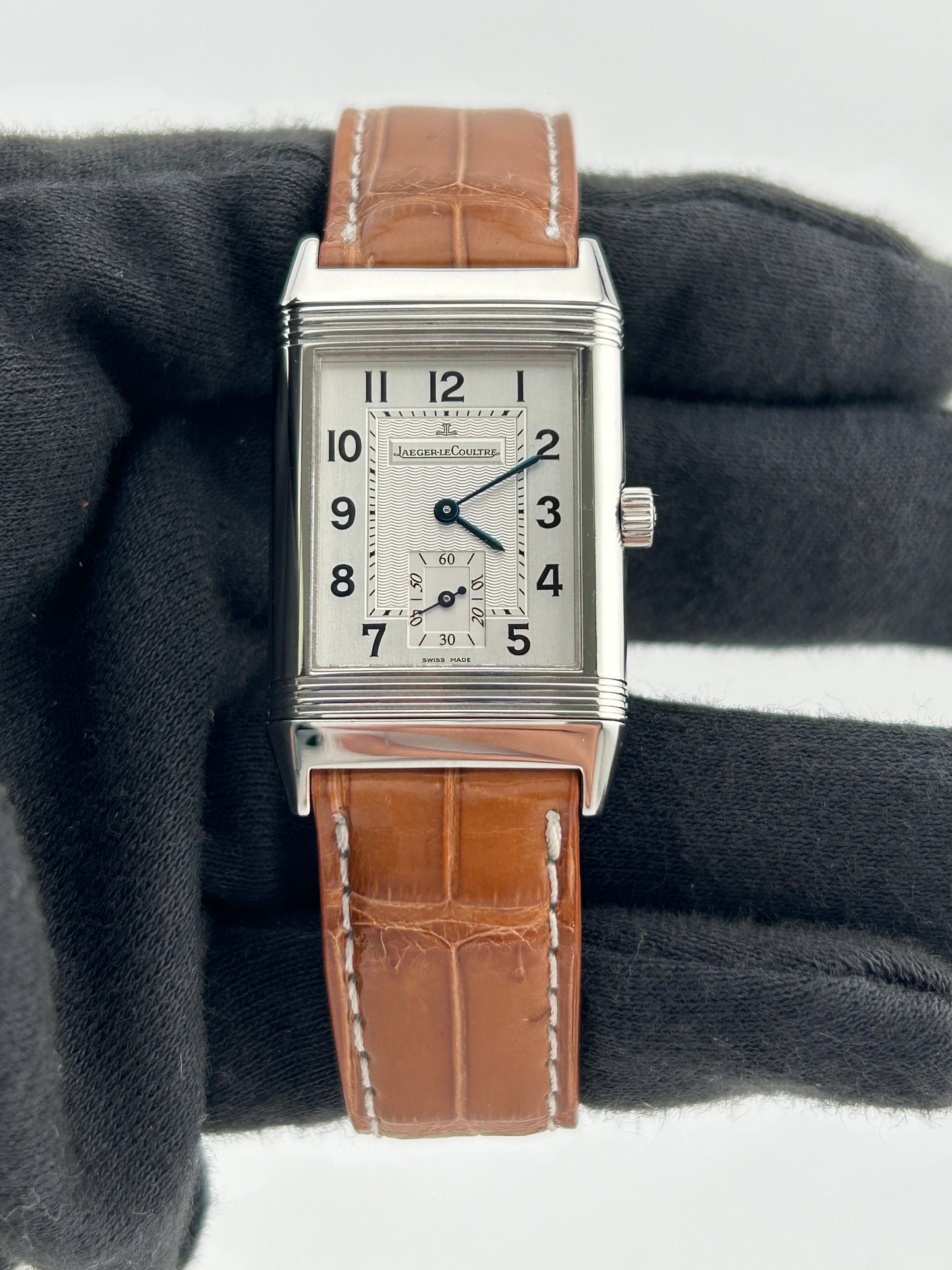 Jaeger Le Coultre Reverso Classic Grande Taille Silver Dial on Leather Strap Ref. 252.8.71 with Box — view 2