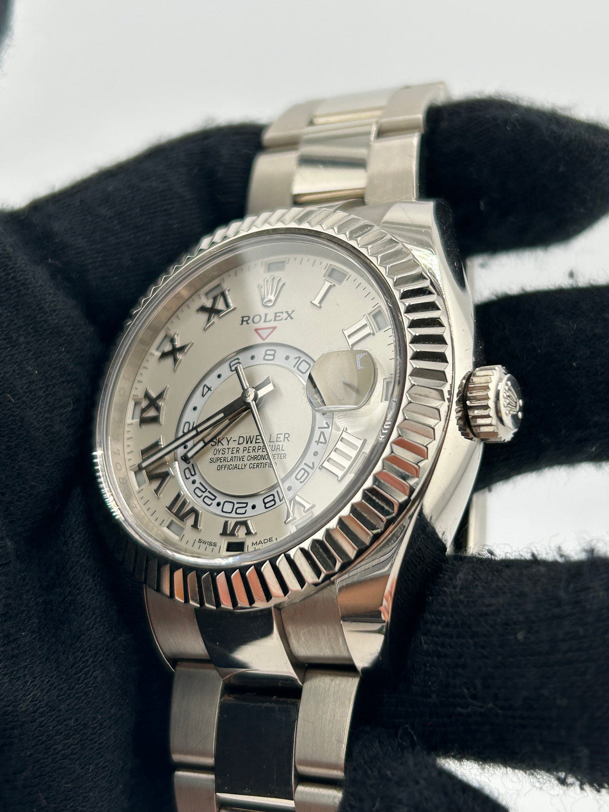 Rolex SkyDweller Ivory Satin Finish Roman Dial on Oyster Steel Bracelet Ref. 326939 Card 2015 — view 3