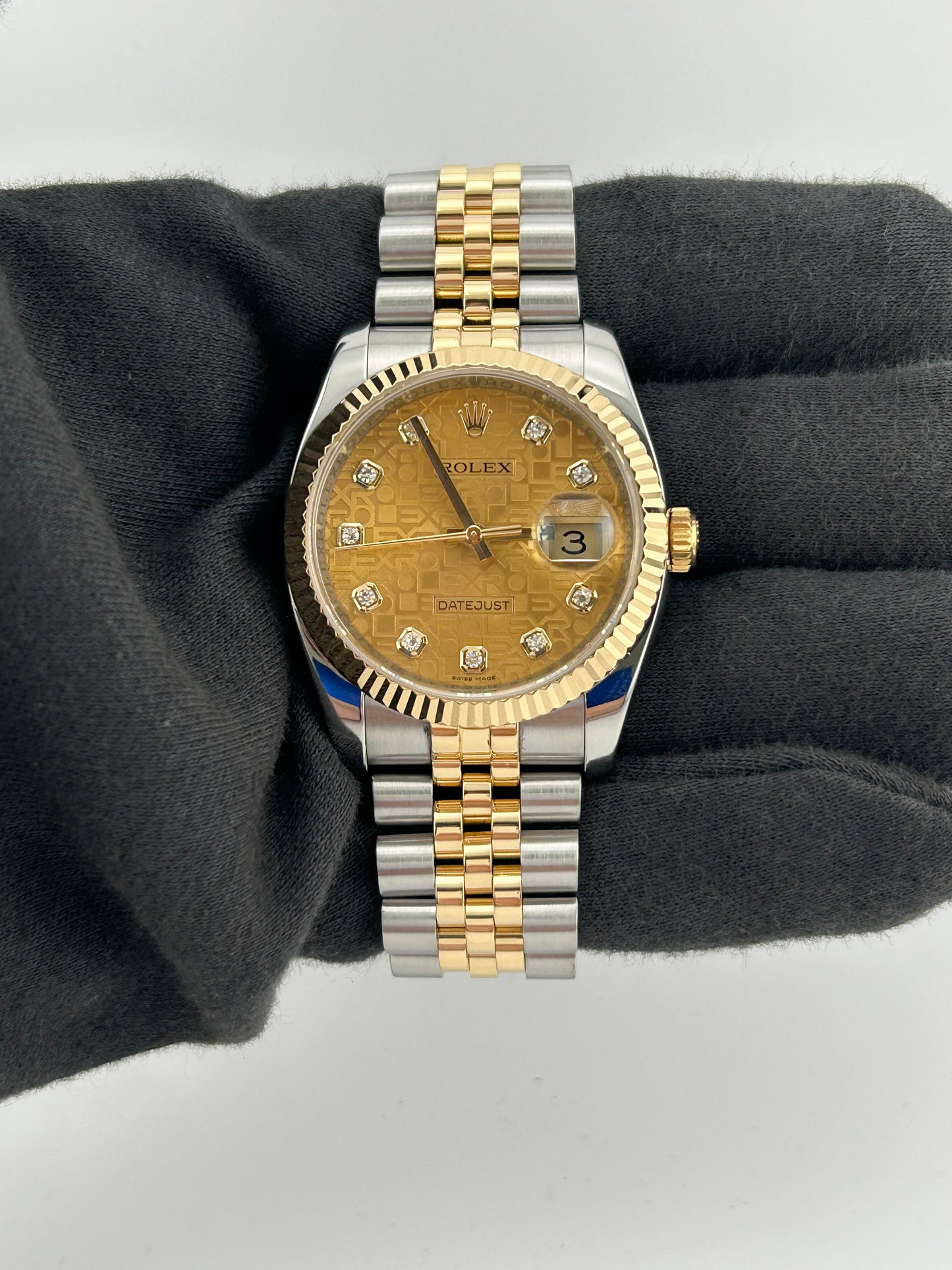Rolex Datejust Champagne Anniversary Factory Diamond Dial Dial on D Link Jubilee Hidden Clasp Bracelet Ref. 116233G 1991 — view 2