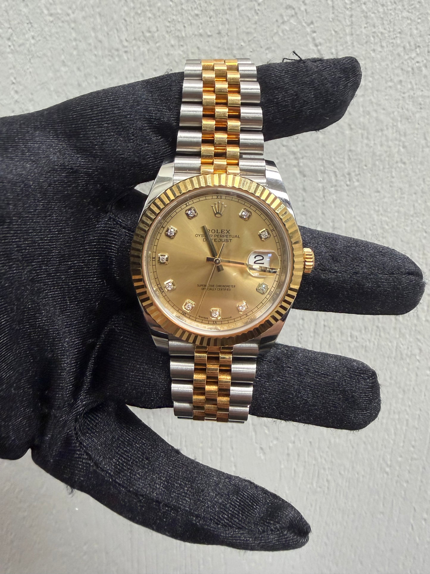 Rolex Datejust Champagne Diamond Dial on Jubilee Ref. 126333 Card 2016 — view 2