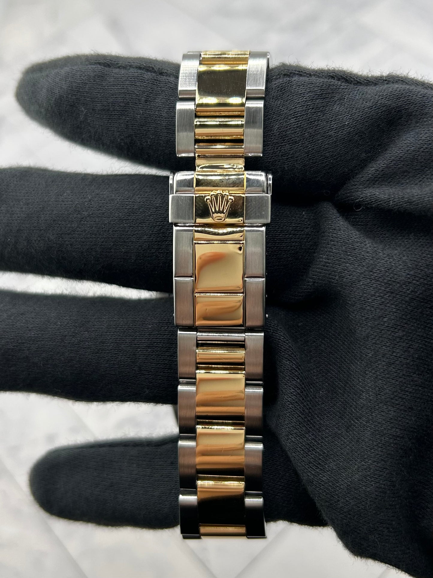 Rolex Daytona White Diamond Dial on Oyster Ref. 16523 1998 — view 4