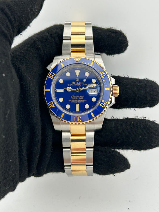 Rolex Submariner Date Blue Dial on 2 Tone Oyster Bracelet Ref. 116613LB Card 2012 — view 2
