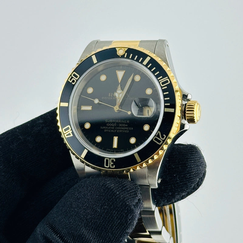 Rolex Submariner Black Dial on Oyster Ref 16613