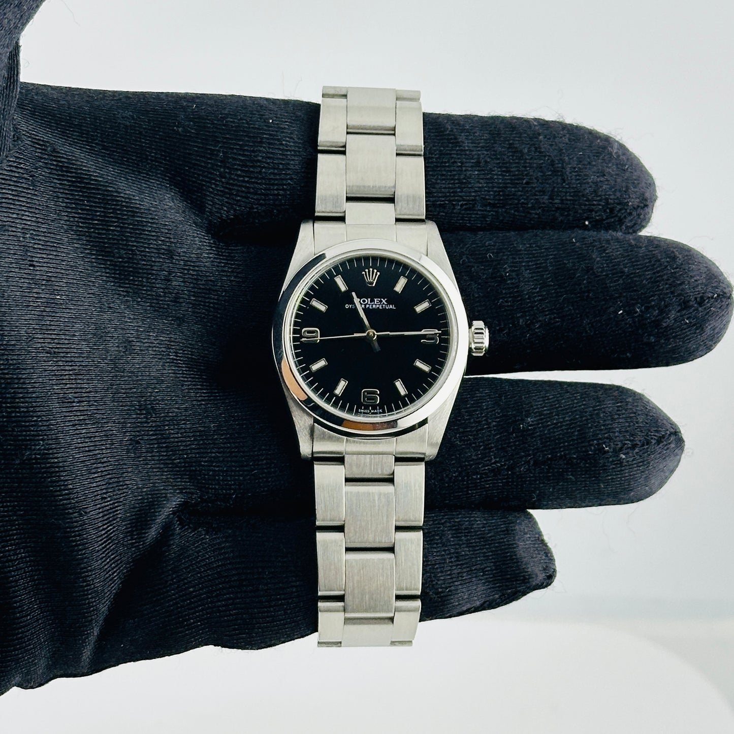 Rolex Oyster Perpetual Black Dial on Oyster Ref. 77080 Papers 2000 — view 2