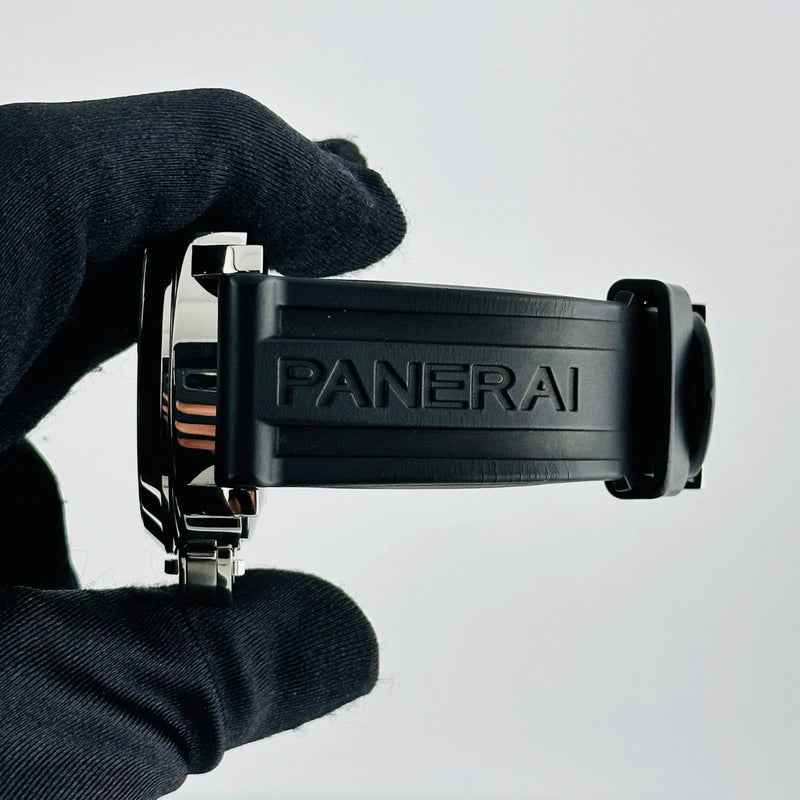 Panerai Luminor Power Reserve Black Dial on Rubber Ref PAM00090 with Papers 2004