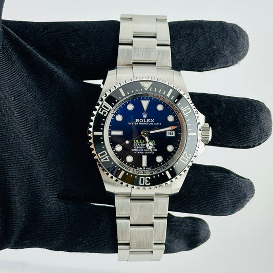 Rolex Sea-Dweller Deepsea James Cameron Blue Dial on Oyster Ref. 136660 Card 2024 — view 2