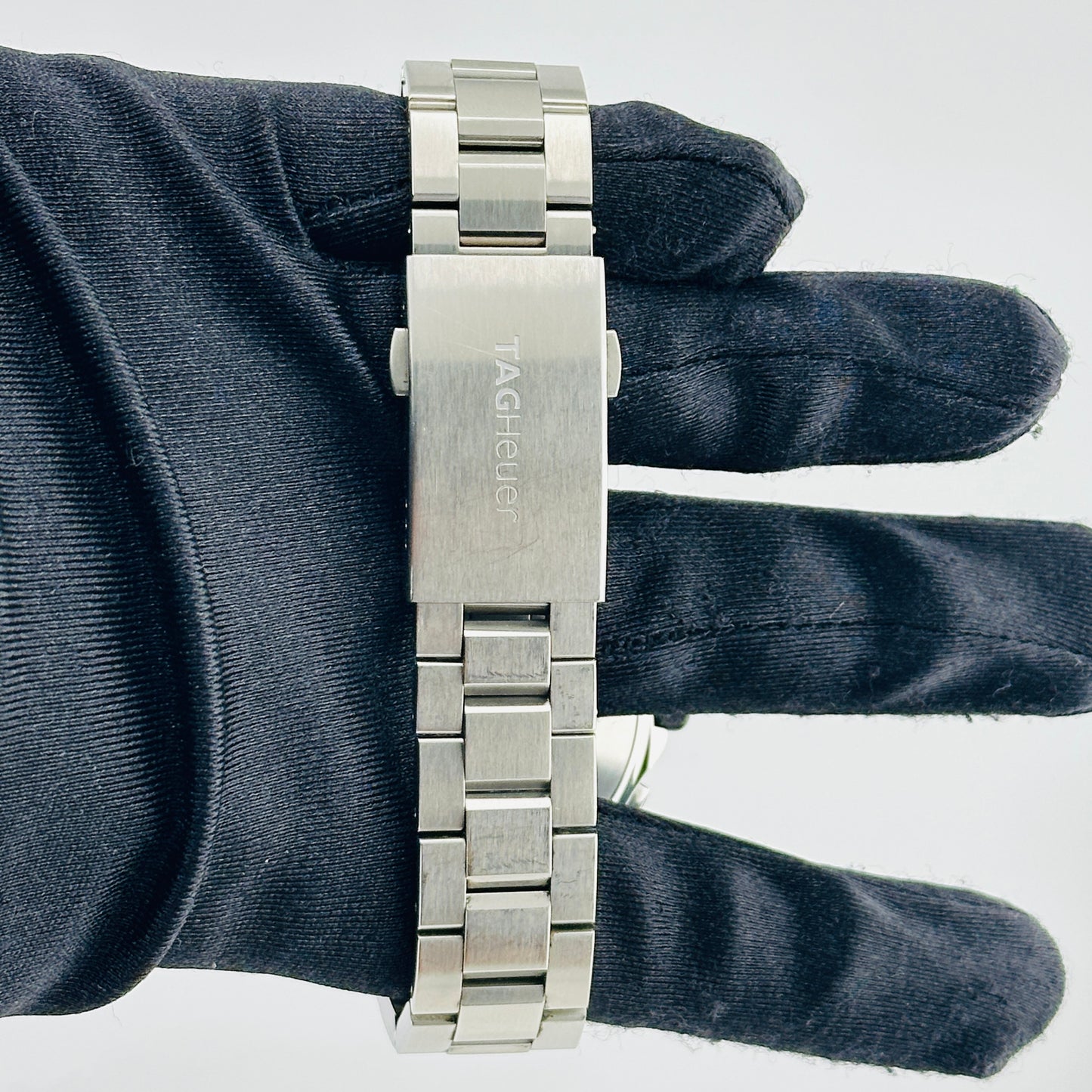 Tag Heuer Aquaracer Black Dial on Stainless Steel Bracelet Ref. CAK2110.BA0833 Complete 2014 — view 3