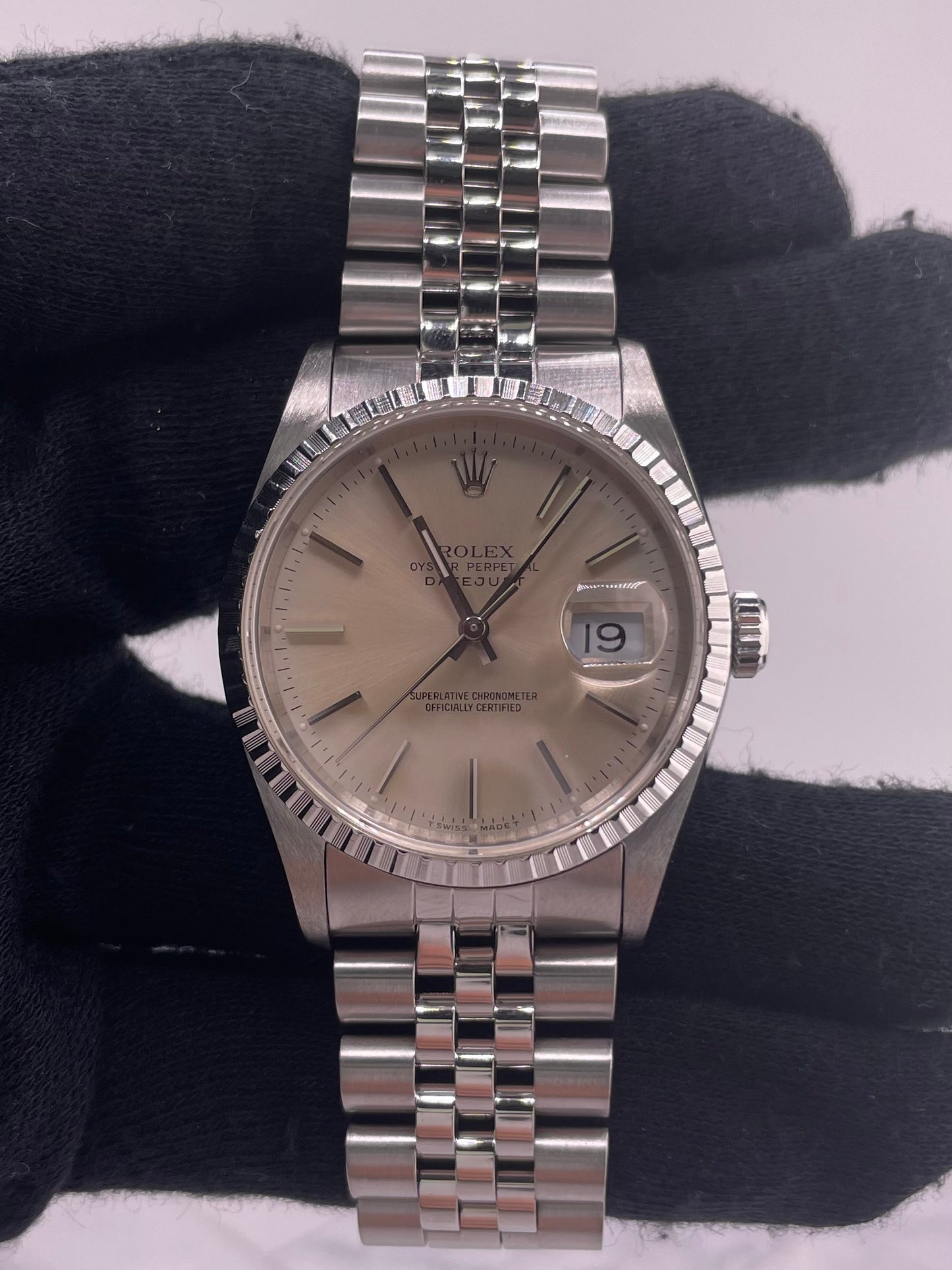Rolex Datejust Silver Stick Dial on Jubilee Ref. 16030 1991 — view 2