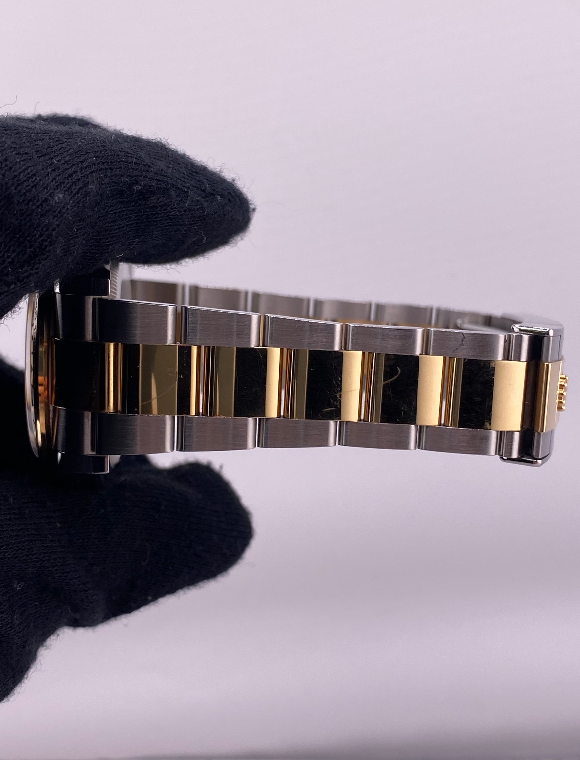 Rolex Daytona Black And Golden Diamond Dial on Oyster Ref. 126503 Card 2025 — view 5
