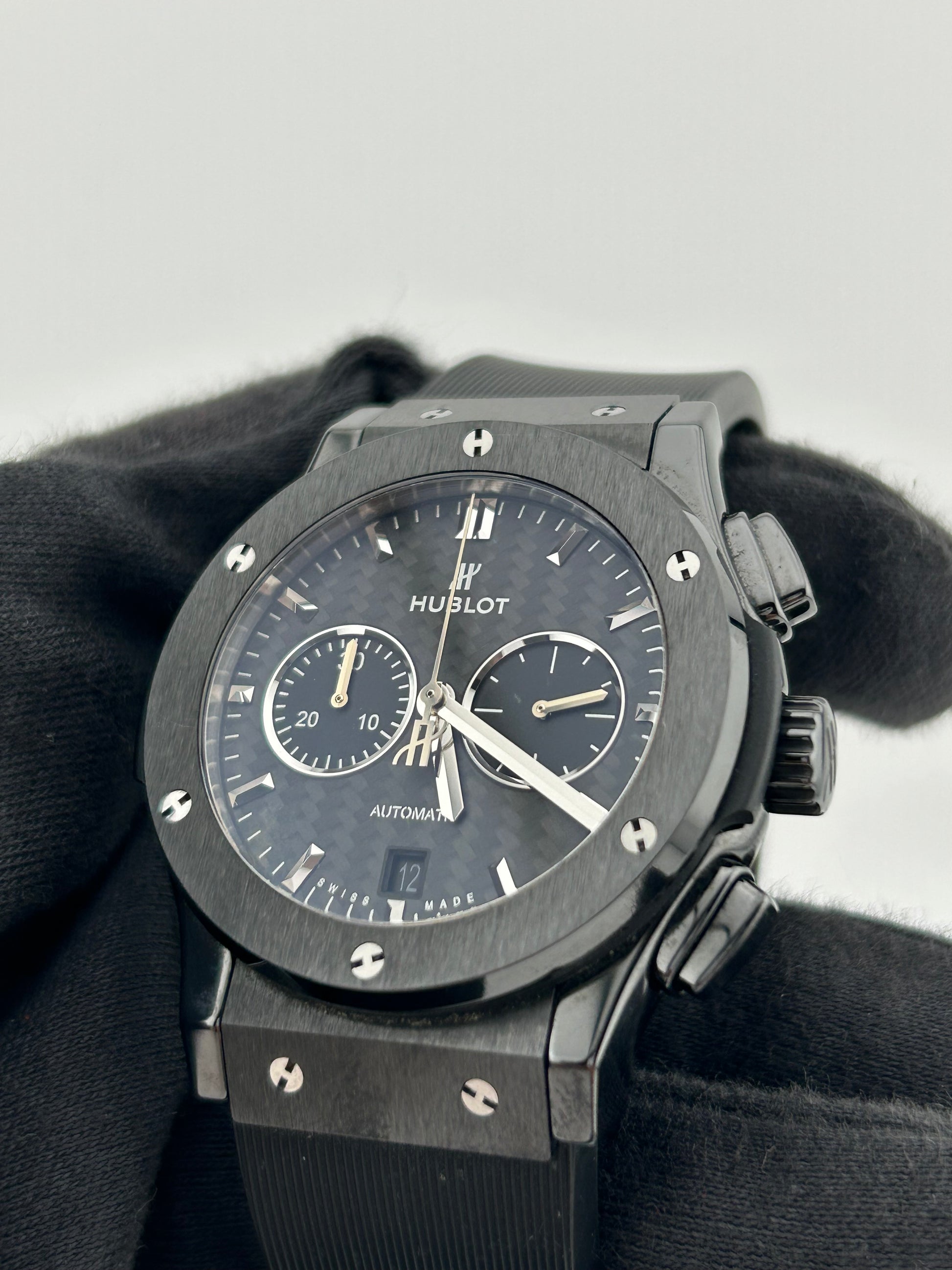 Hublot Classic Fusion Chronograph Black Carbon Effect Dial on Black Rubber Band Ref. 541.CM.1171.RX Complete 2019 — view 3