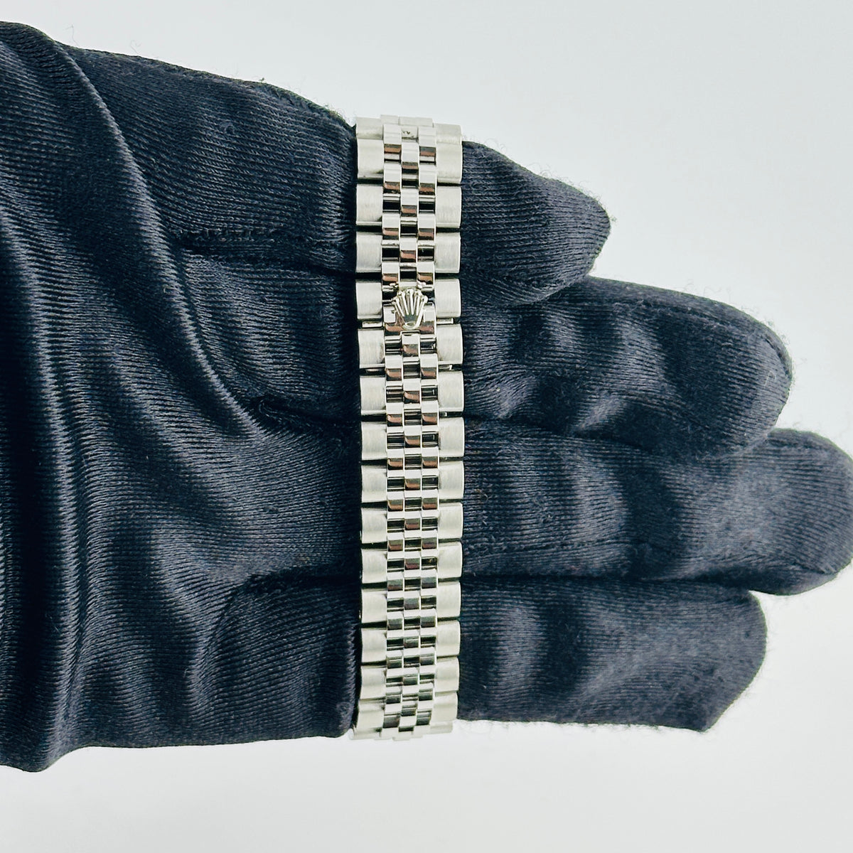 Rolex Datejust Lady Rhodium Diamond Dial on Jubilee Ref. 279174 Card 2019 — view 4
