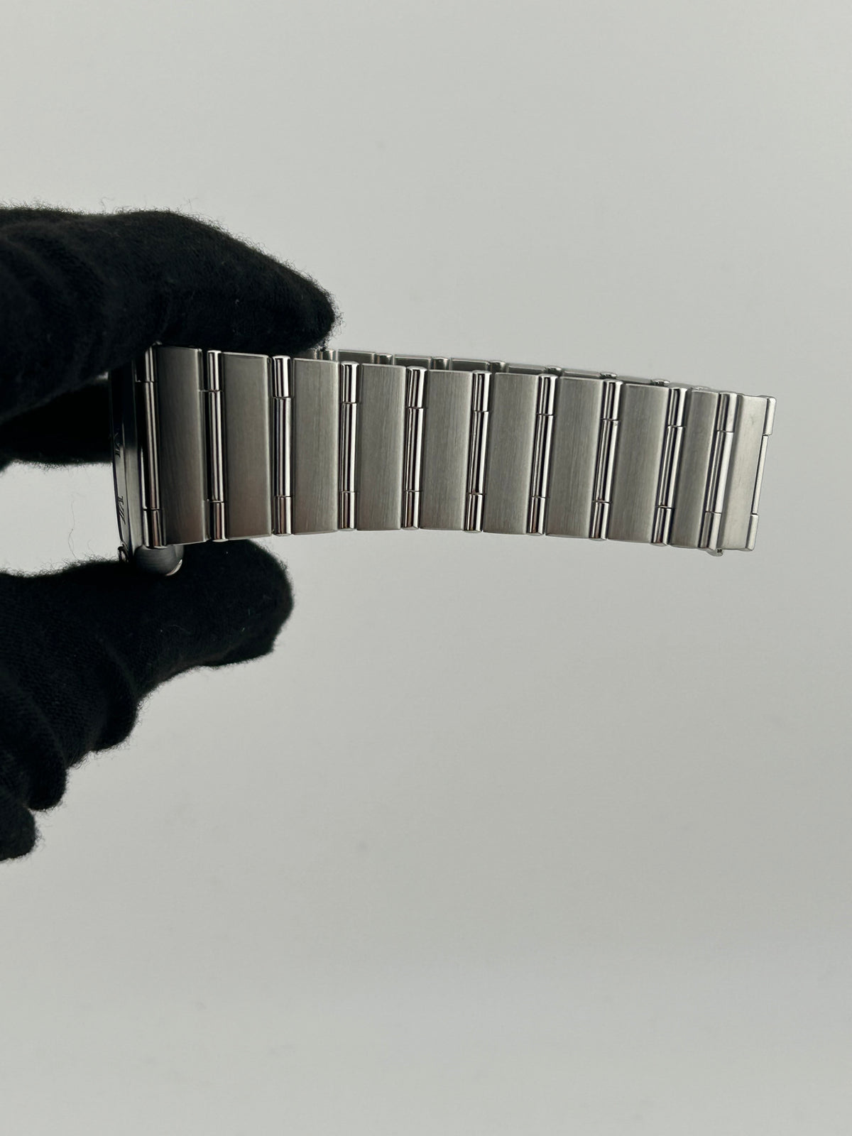 Omega Constellation Black Dial on Stainless Steel Bracelet Ref. 1502.40 — view 5