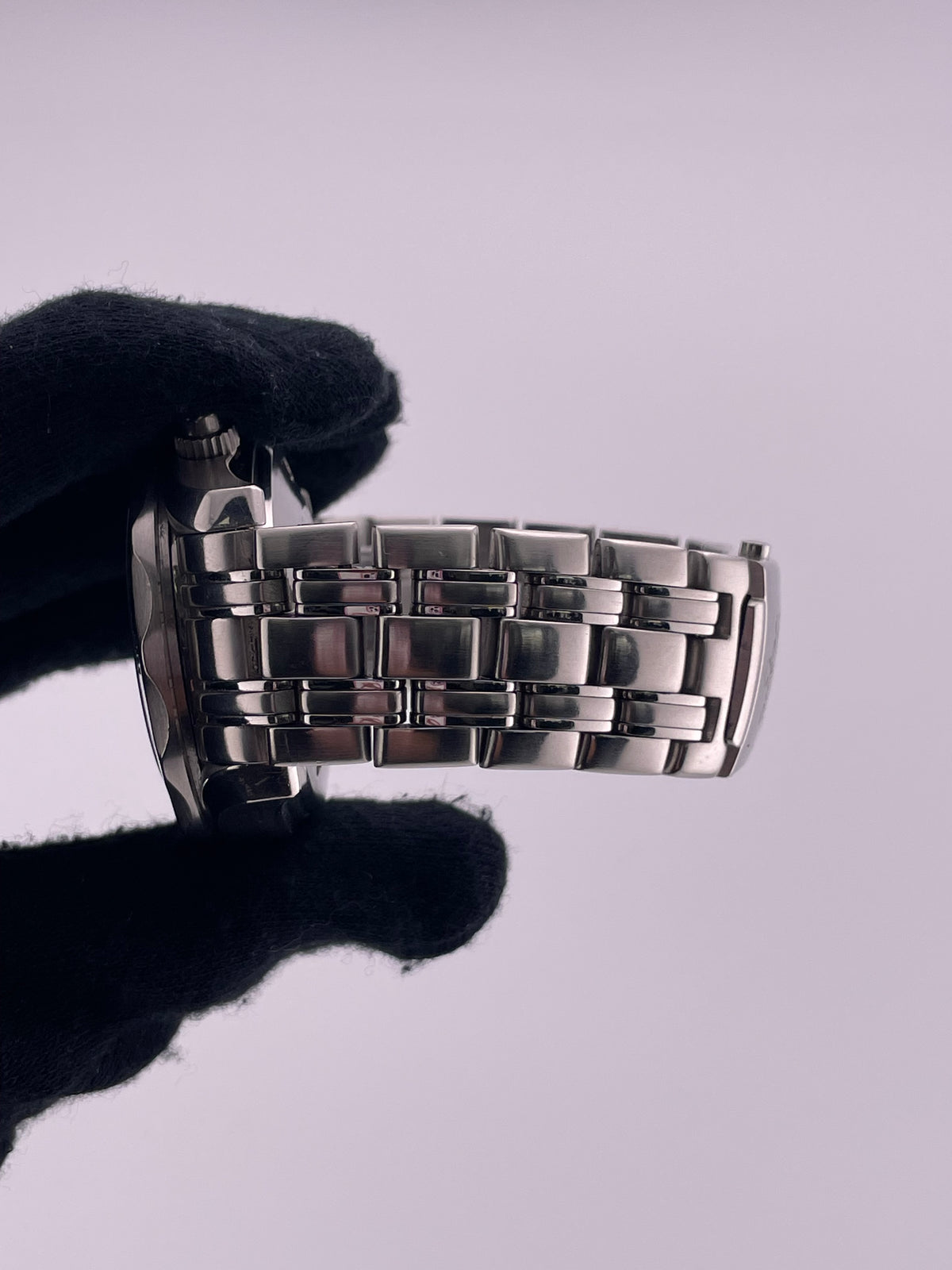 Omega Seamaster Blue Wave Motif Dial on Stainless Steel Bracelet Ref. 2598.80.00 Card 2001 — view 5