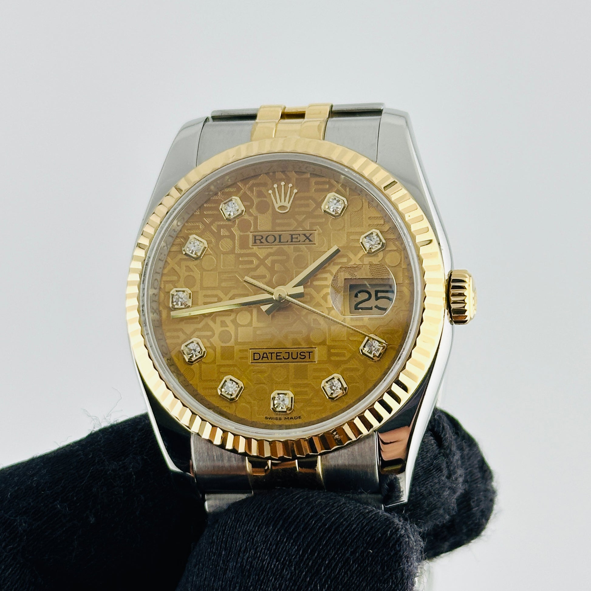 Rolex Datejust Champagne Anniversary Factory Diamond Dial Dial on D Link Jubilee Hidden Clasp Bracelet Ref. 116233G 2010 — view 3