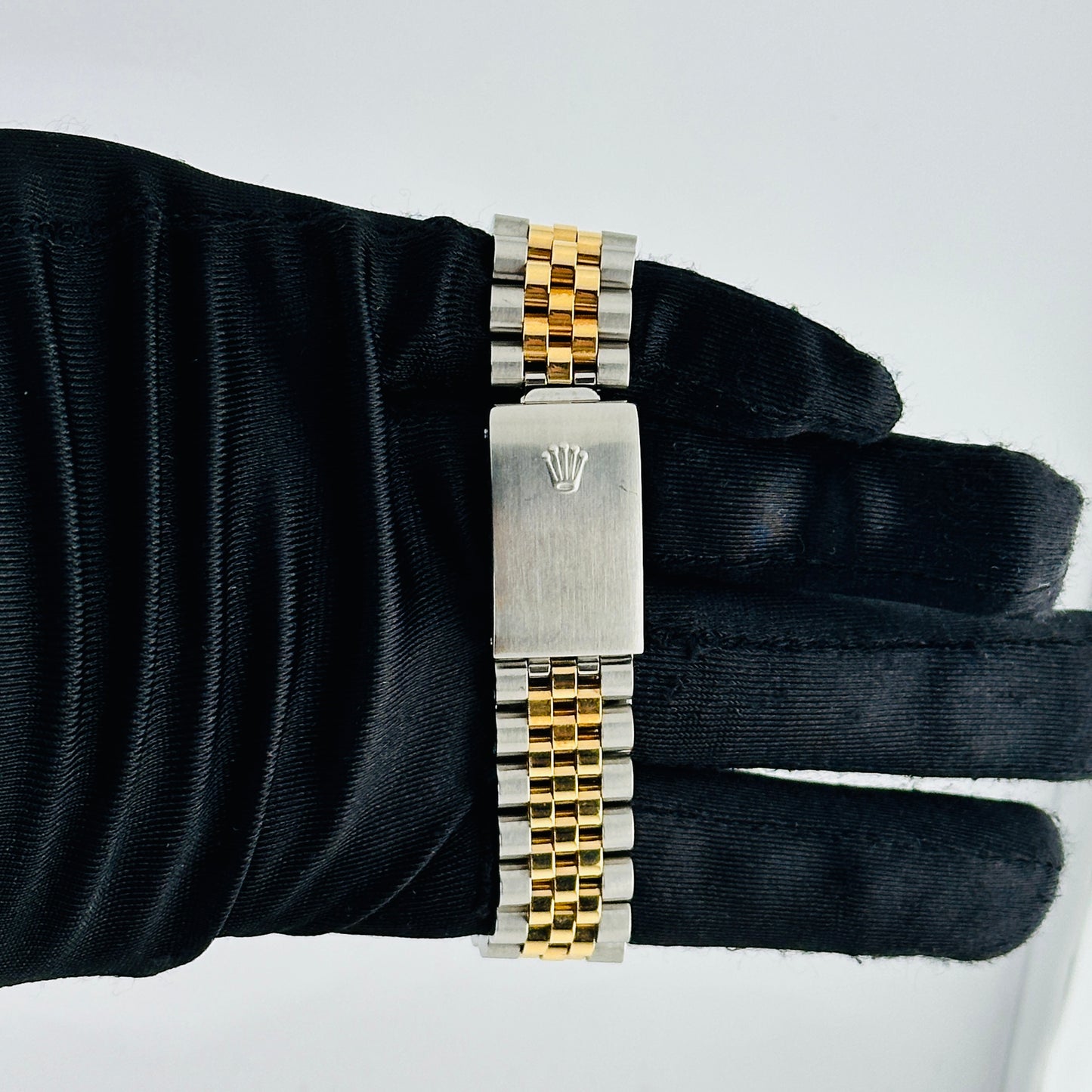 Rolex Datejust Champagne Stick Dial on D Link Jubilee Ref. 16233 Papers 2003 — view 3