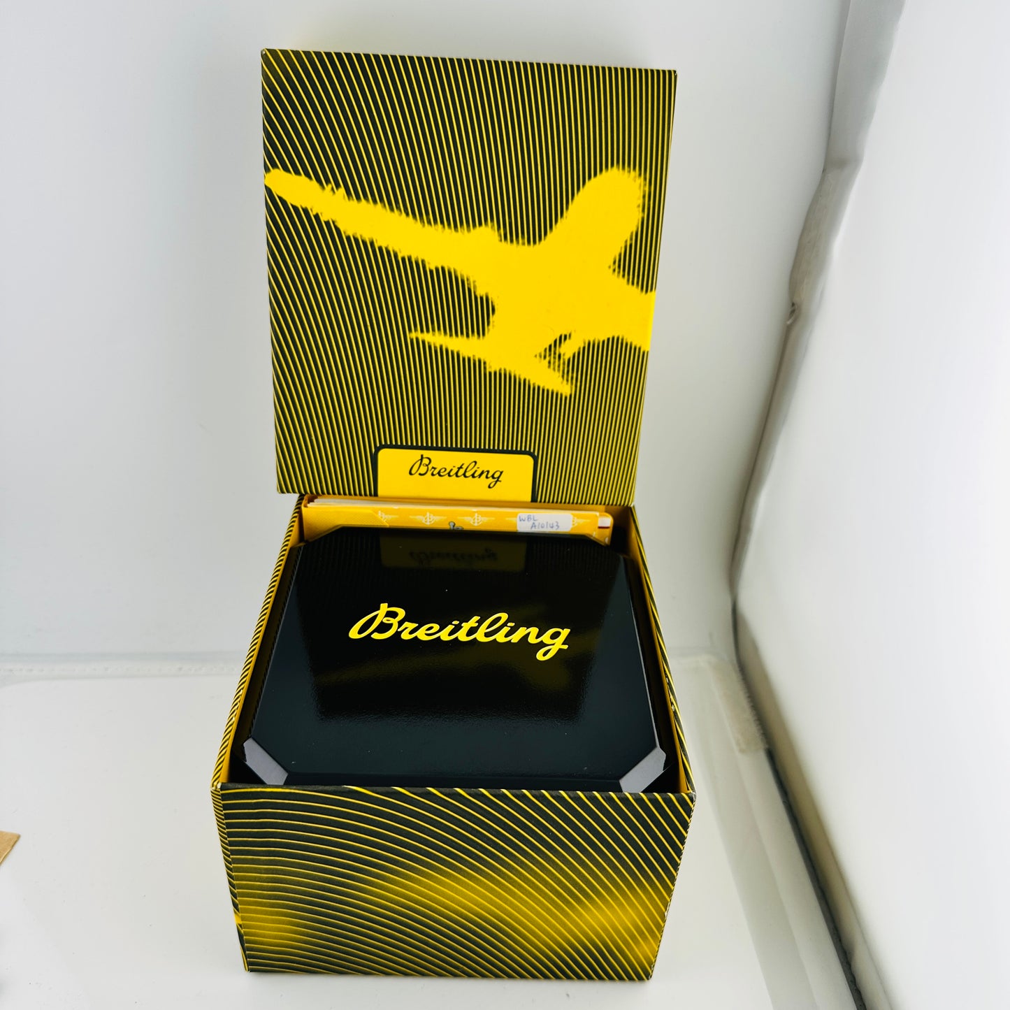 Breitling Navitimer Fighter Black Dial on Stainless Steel Bracelet Ref. A13330 Card 2001 — view 9