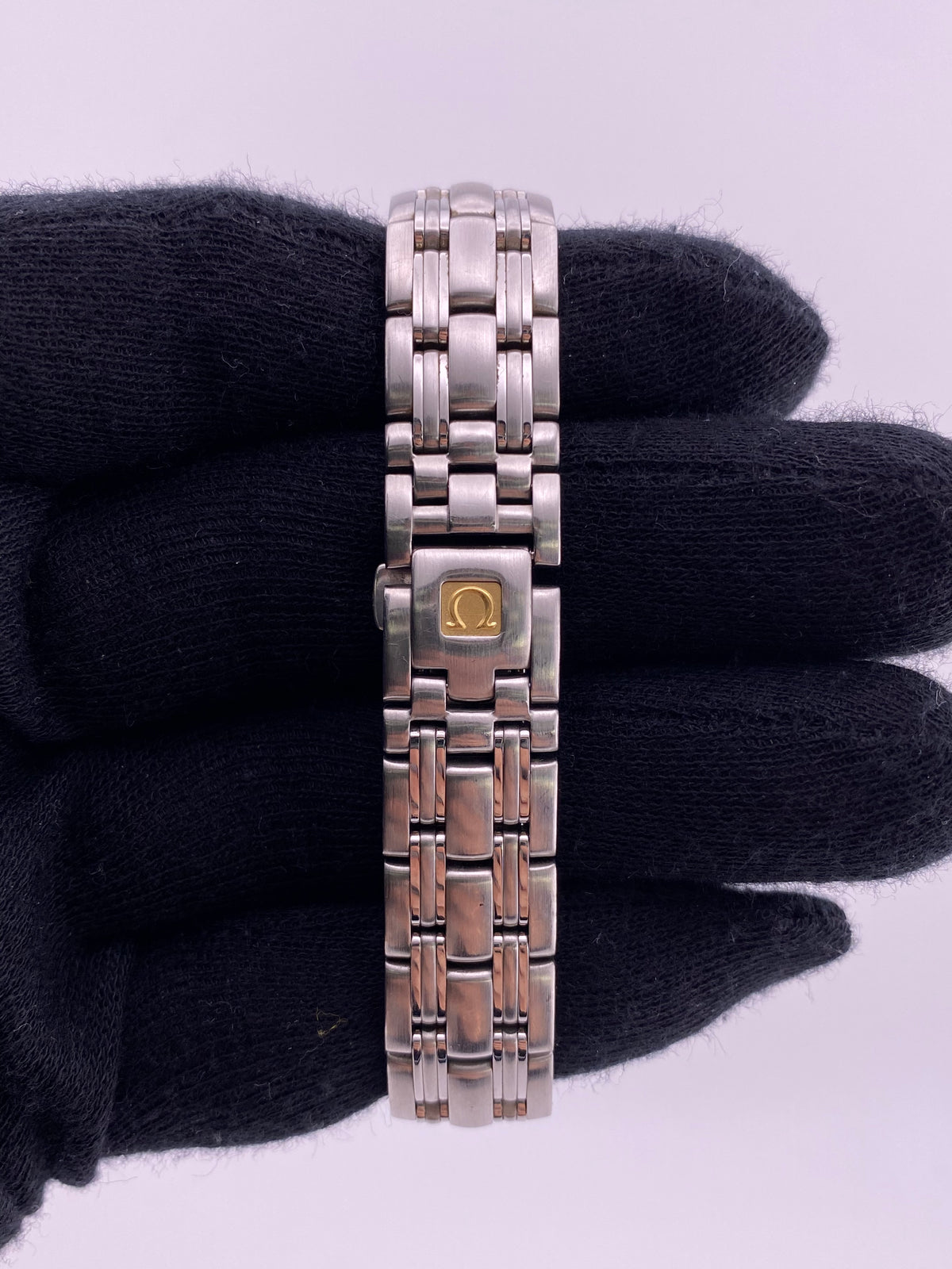 Omega Seamaster 120m Silver Dial on Stainless Steel Bracelet Ref. 2581.3 — view 4