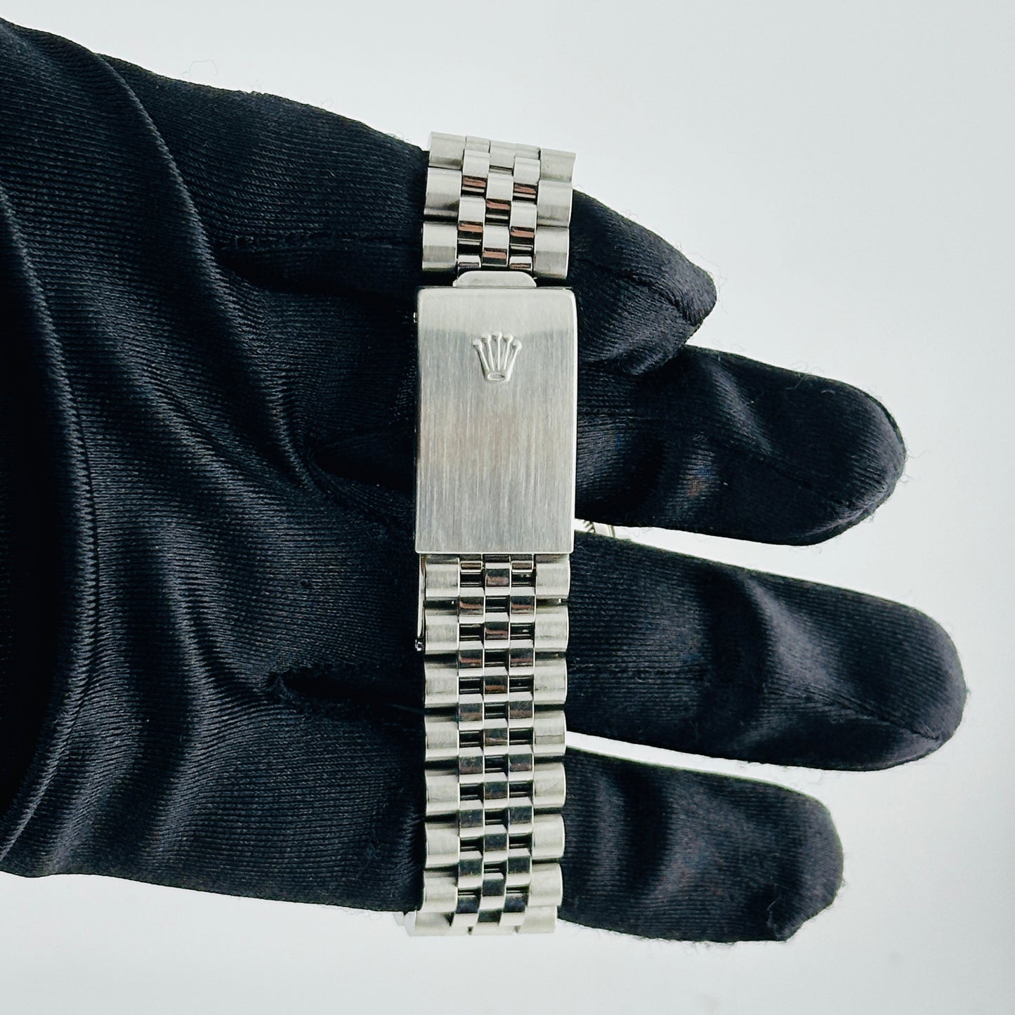 Rolex Datejust Black Dial on D Link Jubilee Bracelet Ref. 16234 2002 — view 4